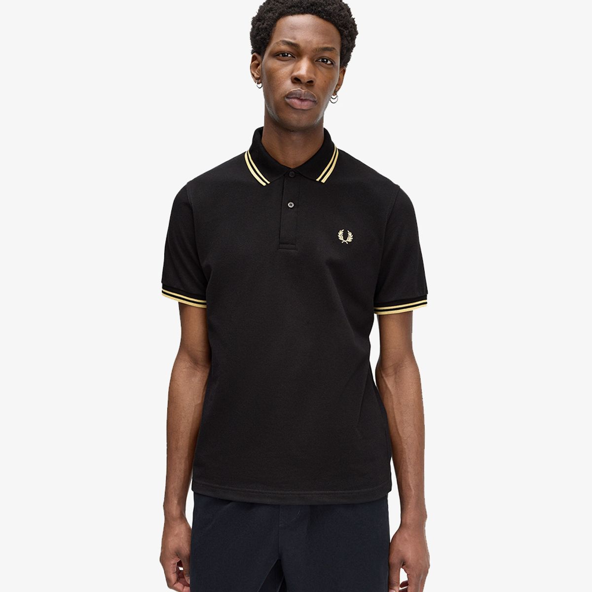 프레드페리(FRED PERRY) [M12] 트윈 팁 프레드페리 셔츠 - 블랙/샴페인 M12-157 Made In England