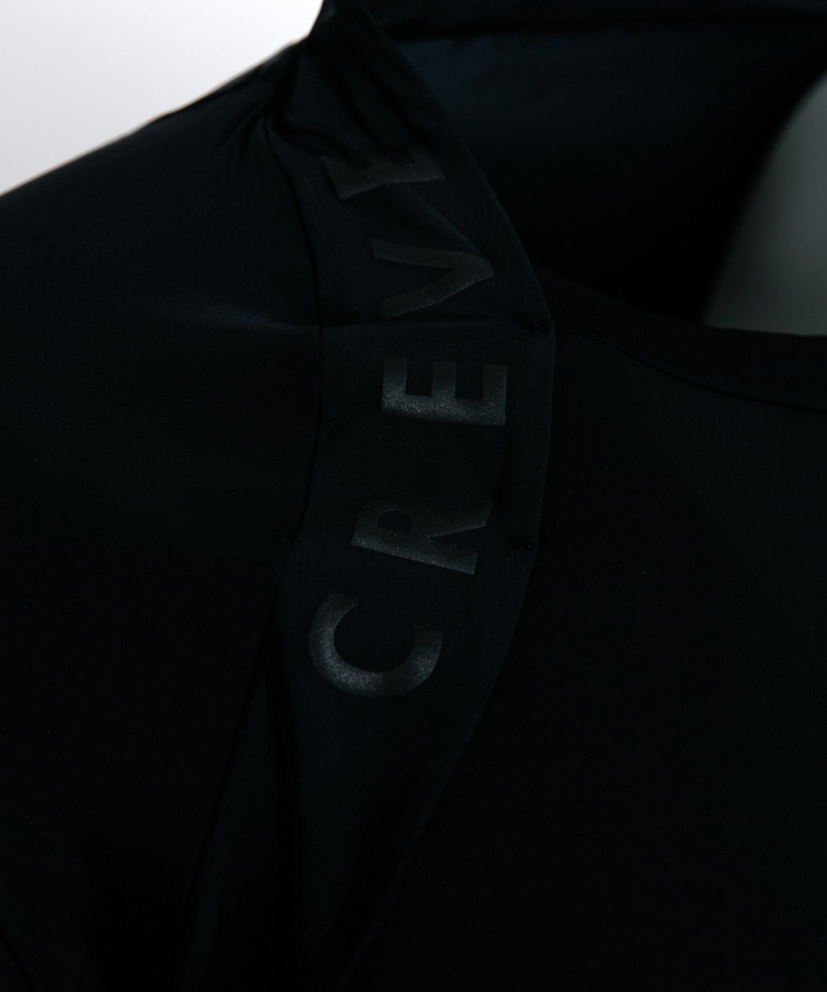 크리브나인(CREVE9) 라운드 로고 이너웨어BK