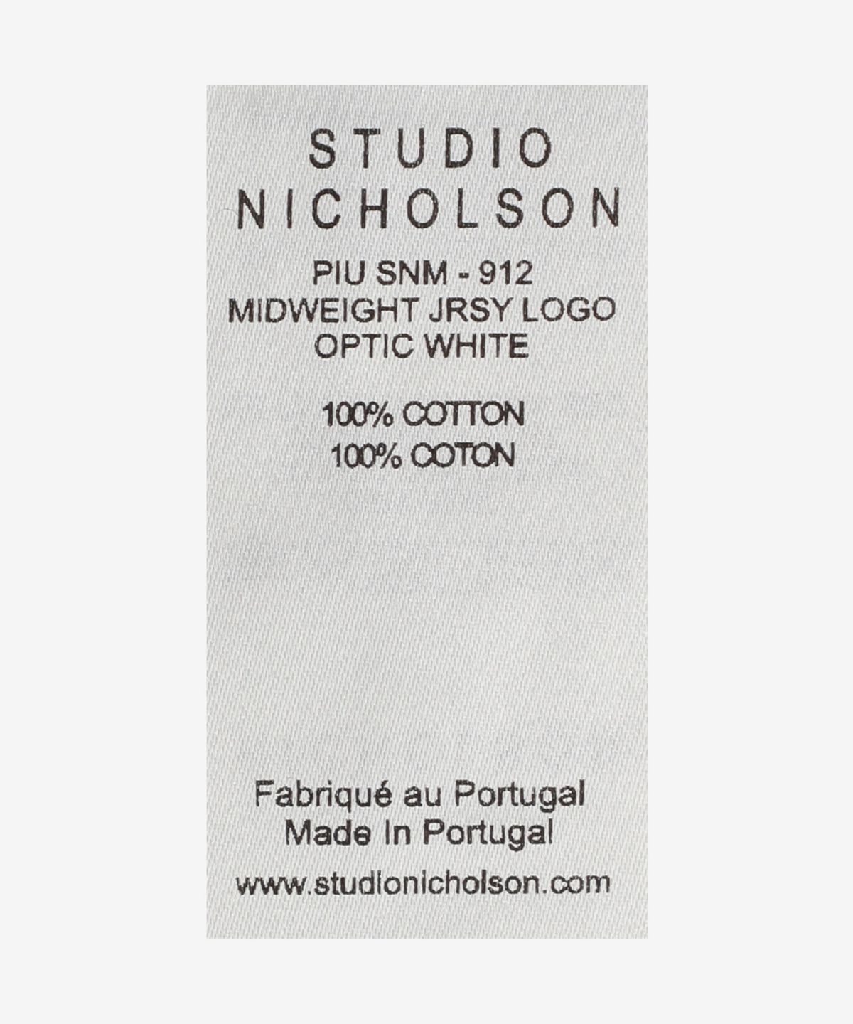스튜디오니콜슨(STUDIO NICHOLSON) 브랜디드 이지 핏 반소매 티셔츠 - 옵틱화이트 / PIUSNM912OPTICWHITE