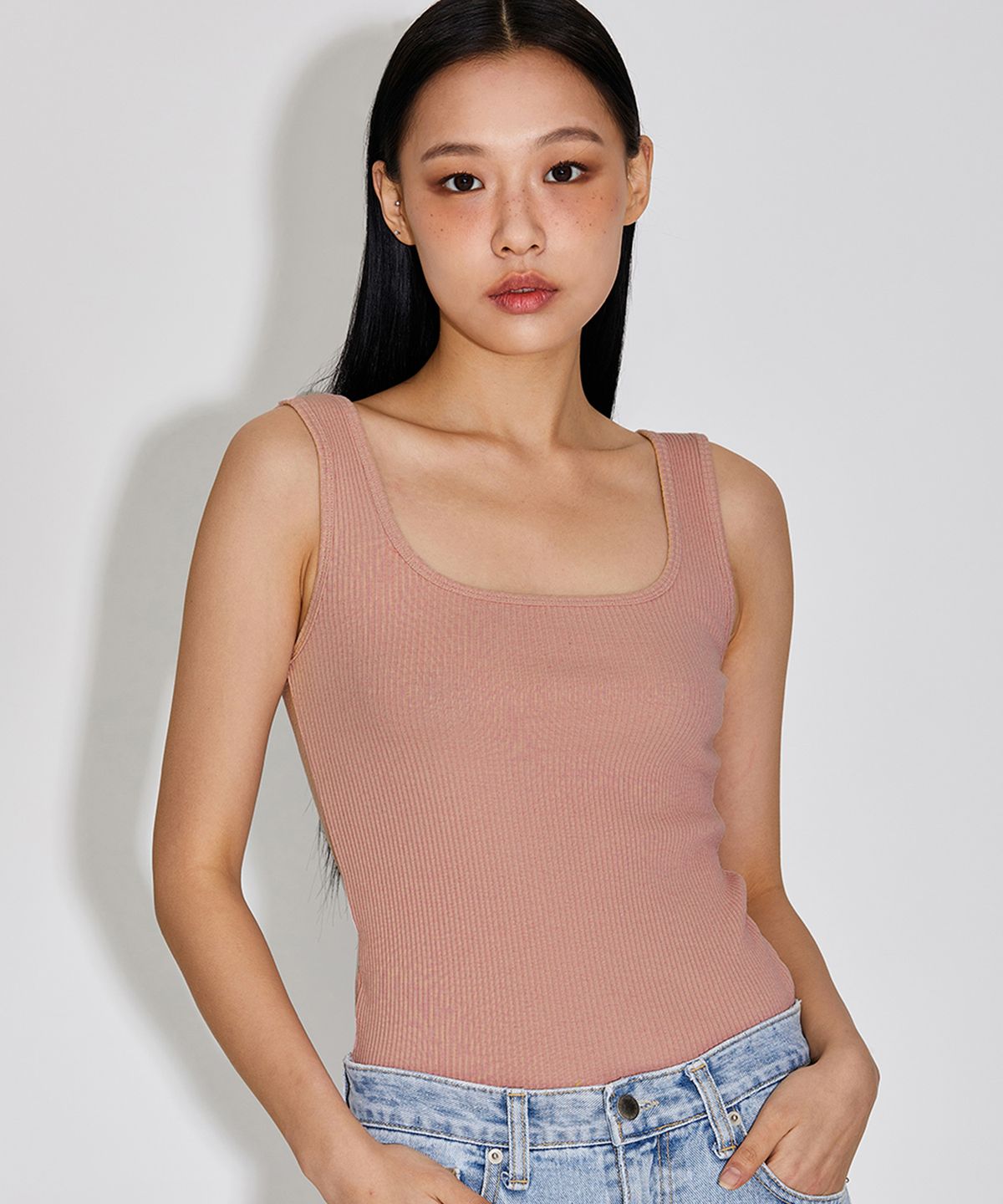탑걸(TOPGIRL) DEEP SQUARE NECK TANK TOP_T316TP133