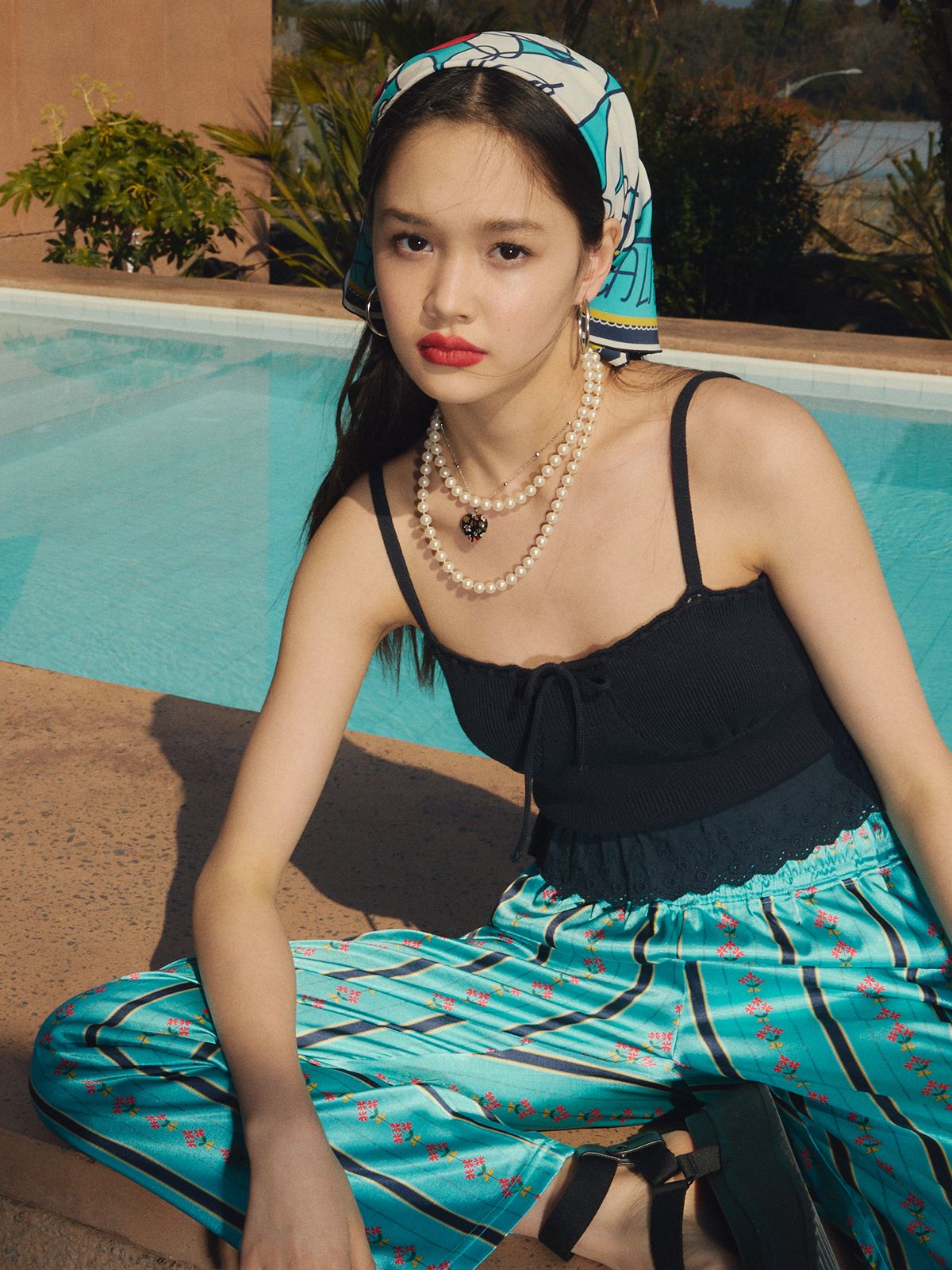 에즈이프 캘리(ASIF CALIE) FLOWER STRIPE SCARF MINT