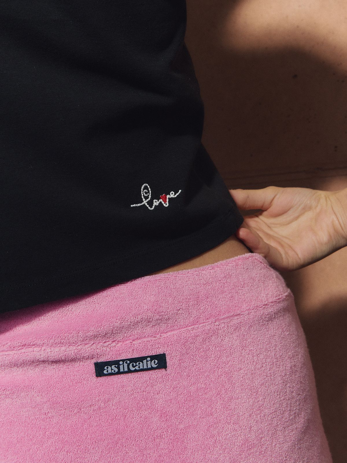 에즈이프 캘리(ASIF CALIE) MEDAL SHORT SKIRT PANTS PINK