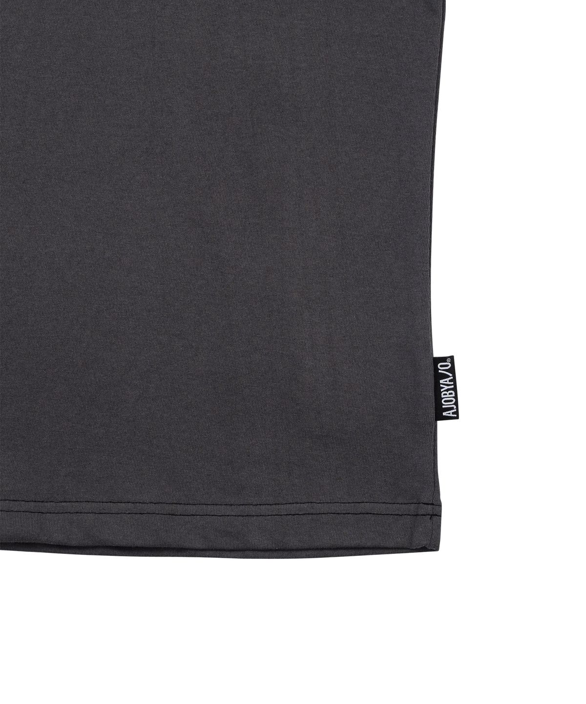 아조바이아조(AJOBYAJO) Eenergie AJO T-Shirt [CHARCOAL]