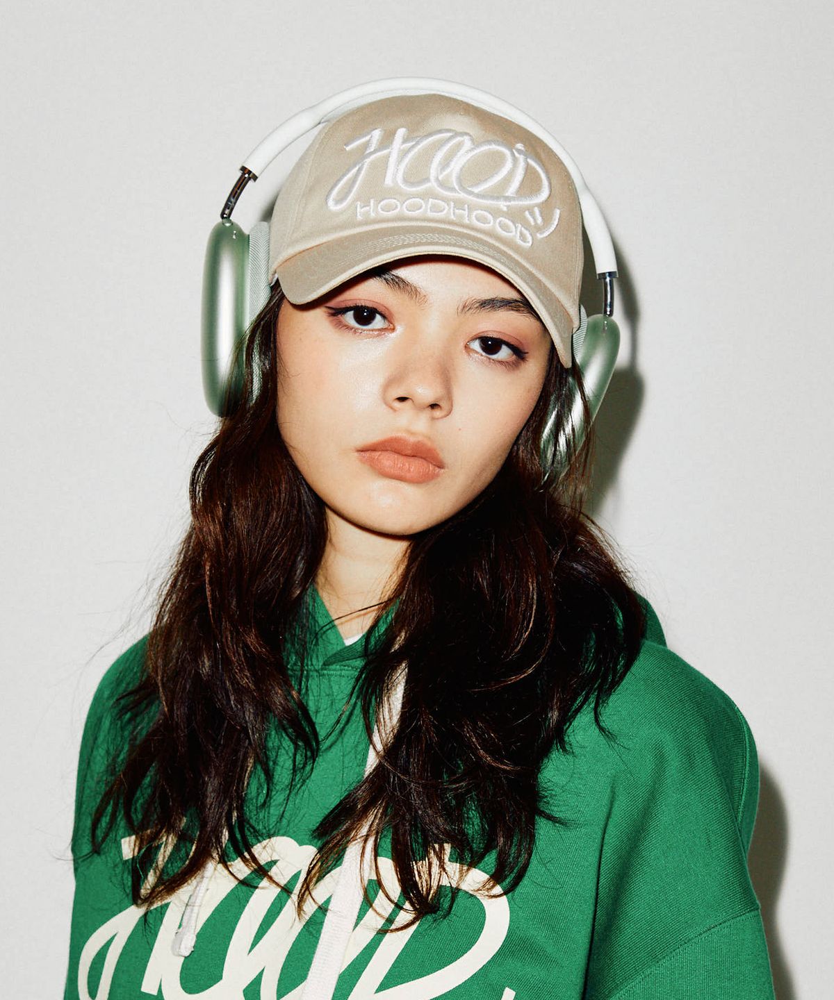 후드후드(HOODHOOD) 시그니처 로고 볼캡 베이지