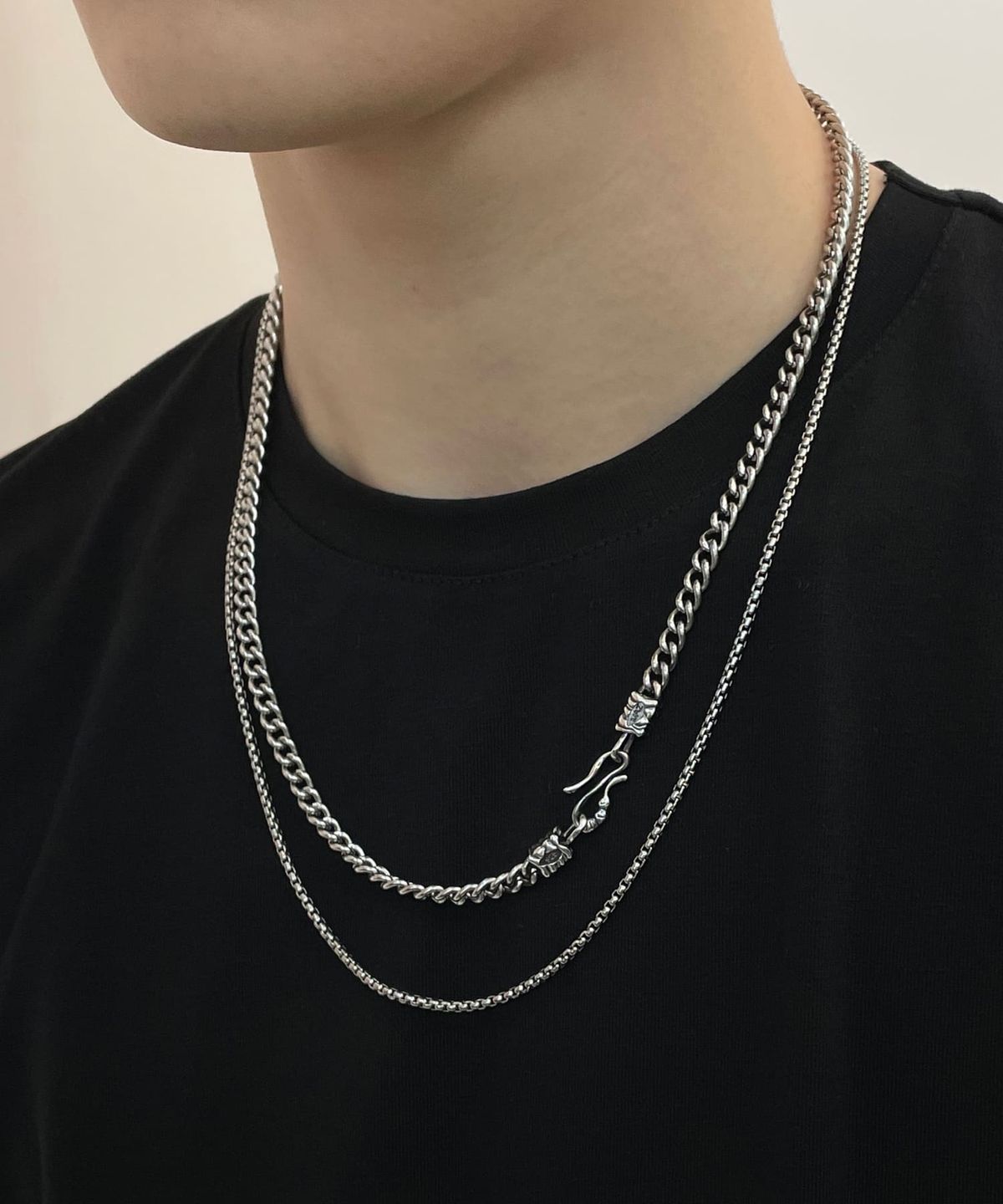 마즈(MAZ) 실버 앤틱 에스 훅 목걸이