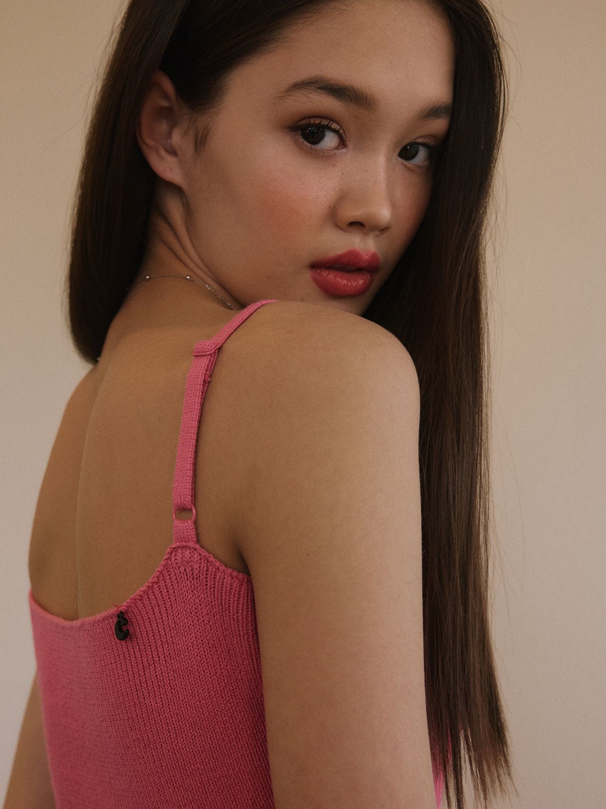 에즈이프 캘리(ASIF CALIE) RIBBON LACE KNIT TOP PINK