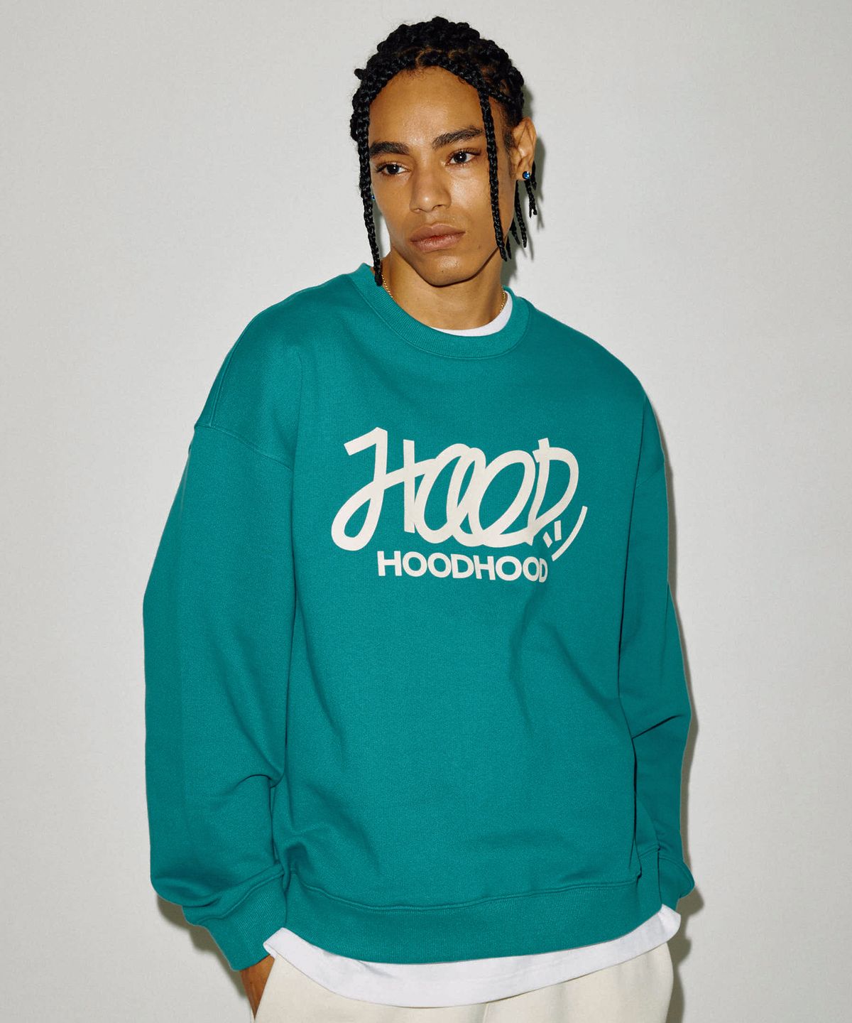 후드후드(HOODHOOD) 시그니처 로고 맨투맨 청록