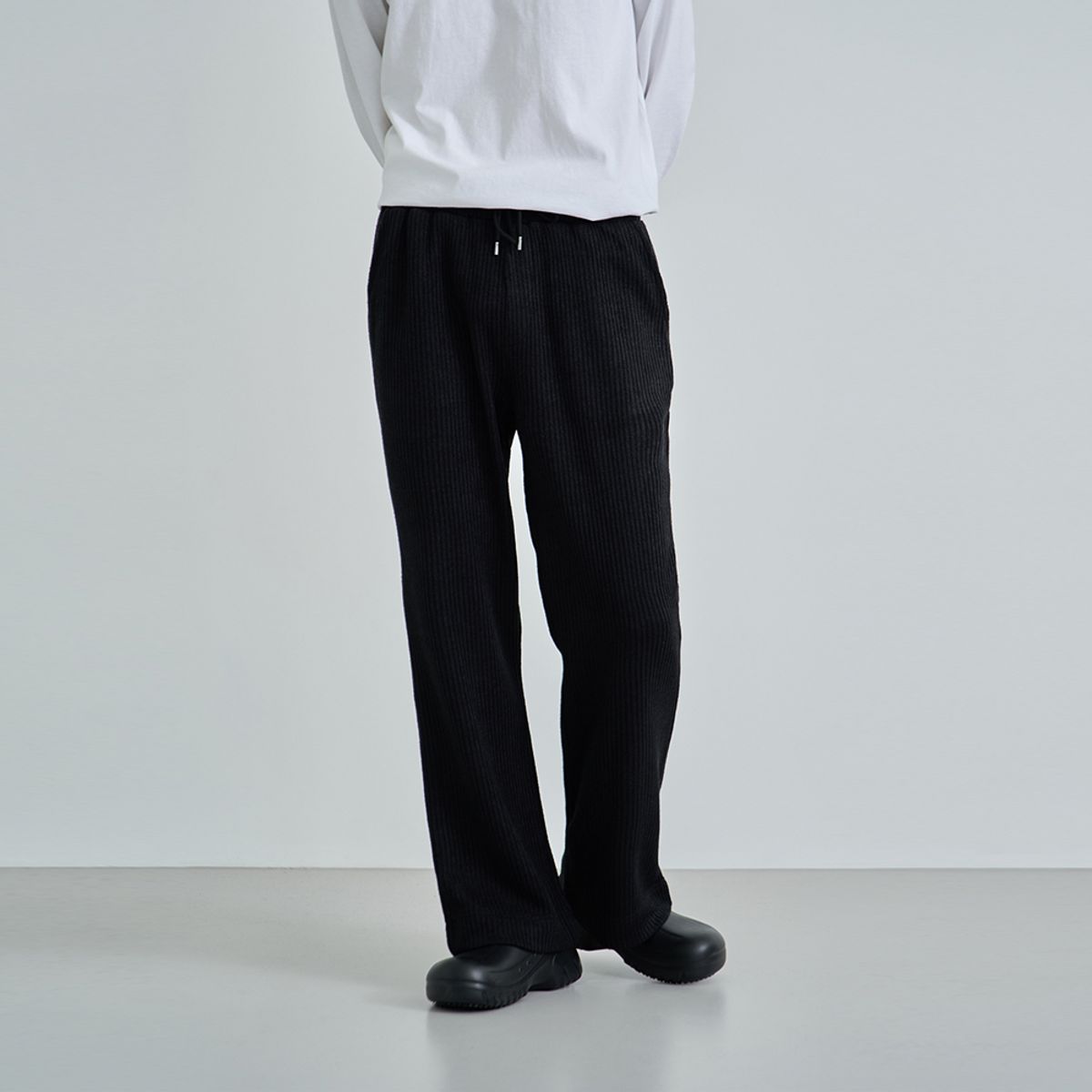 어레이드(ARRAYED) 세미 와이드 밴딩 니트 팬츠 [GRAY]