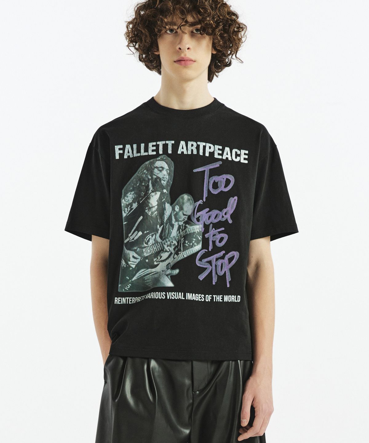 팔렛(FALLETT) 락무드 밴드 그래픽 반팔티 블랙