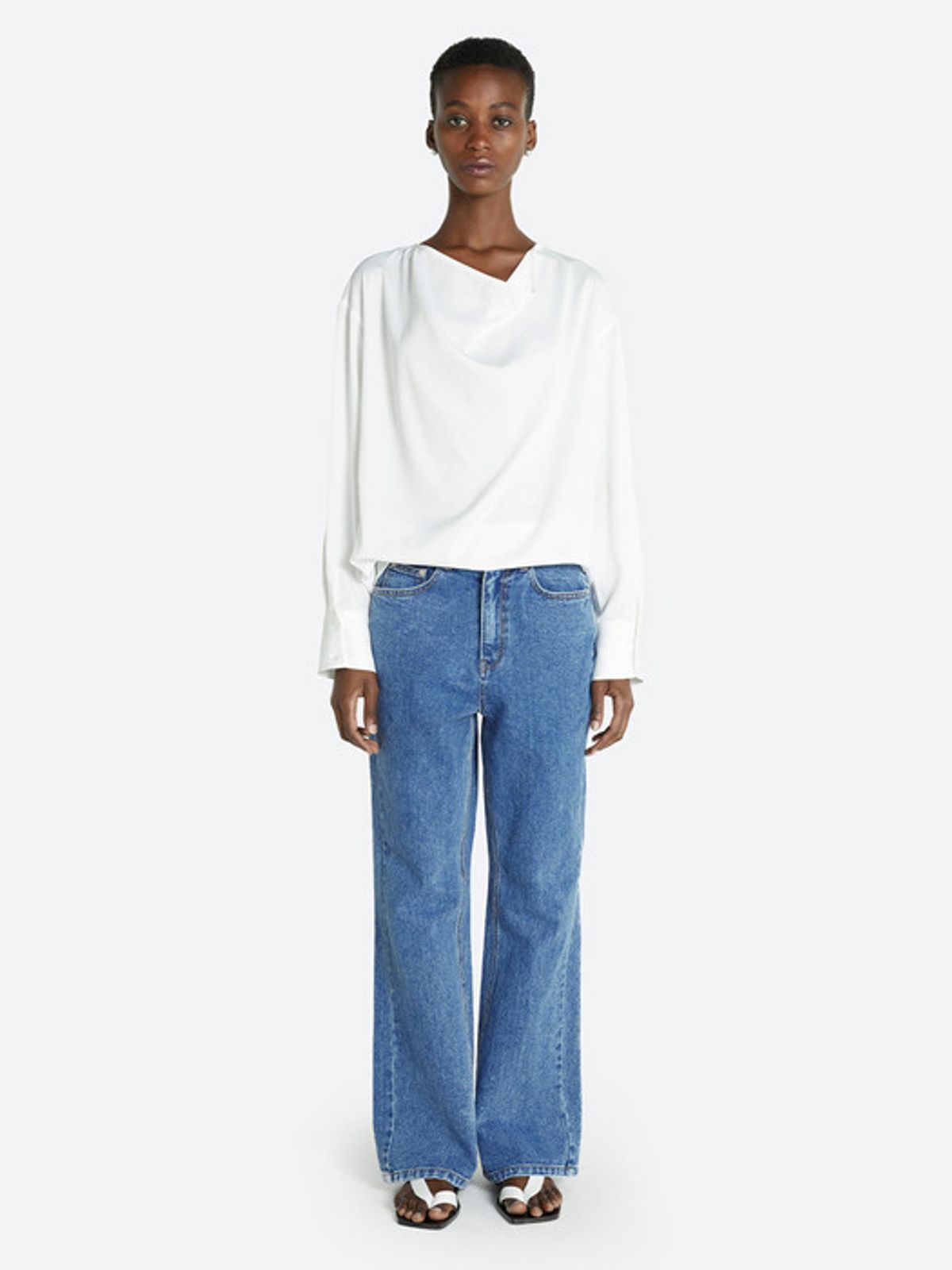 해브레스(HAVELESS) DRAPED OPEN BACK BLOUSE WHITE