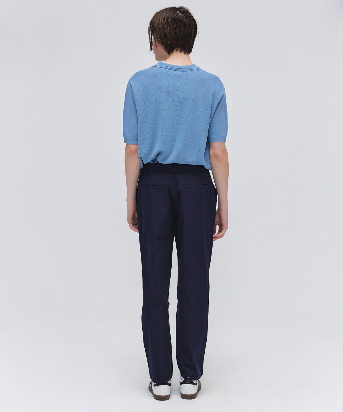 이지오(EZIO) Open Collar Half Knit_Sky Blue