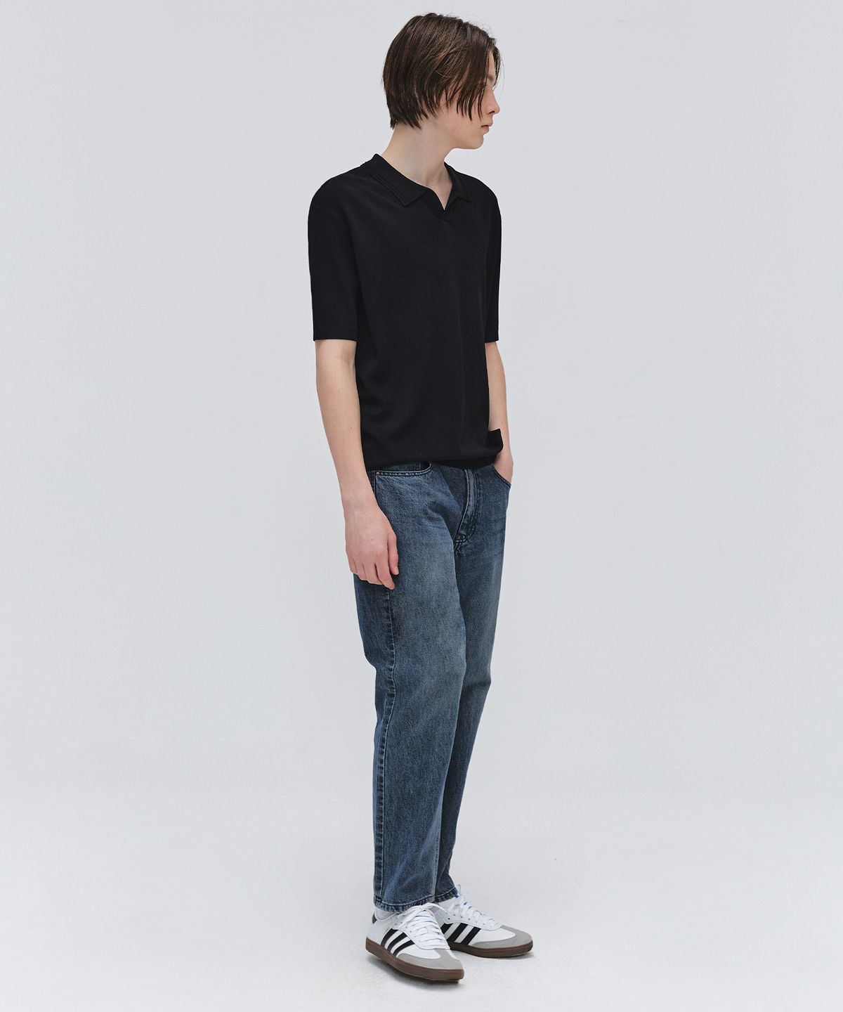 이지오(EZIO) Open Collar Half Knit_Black