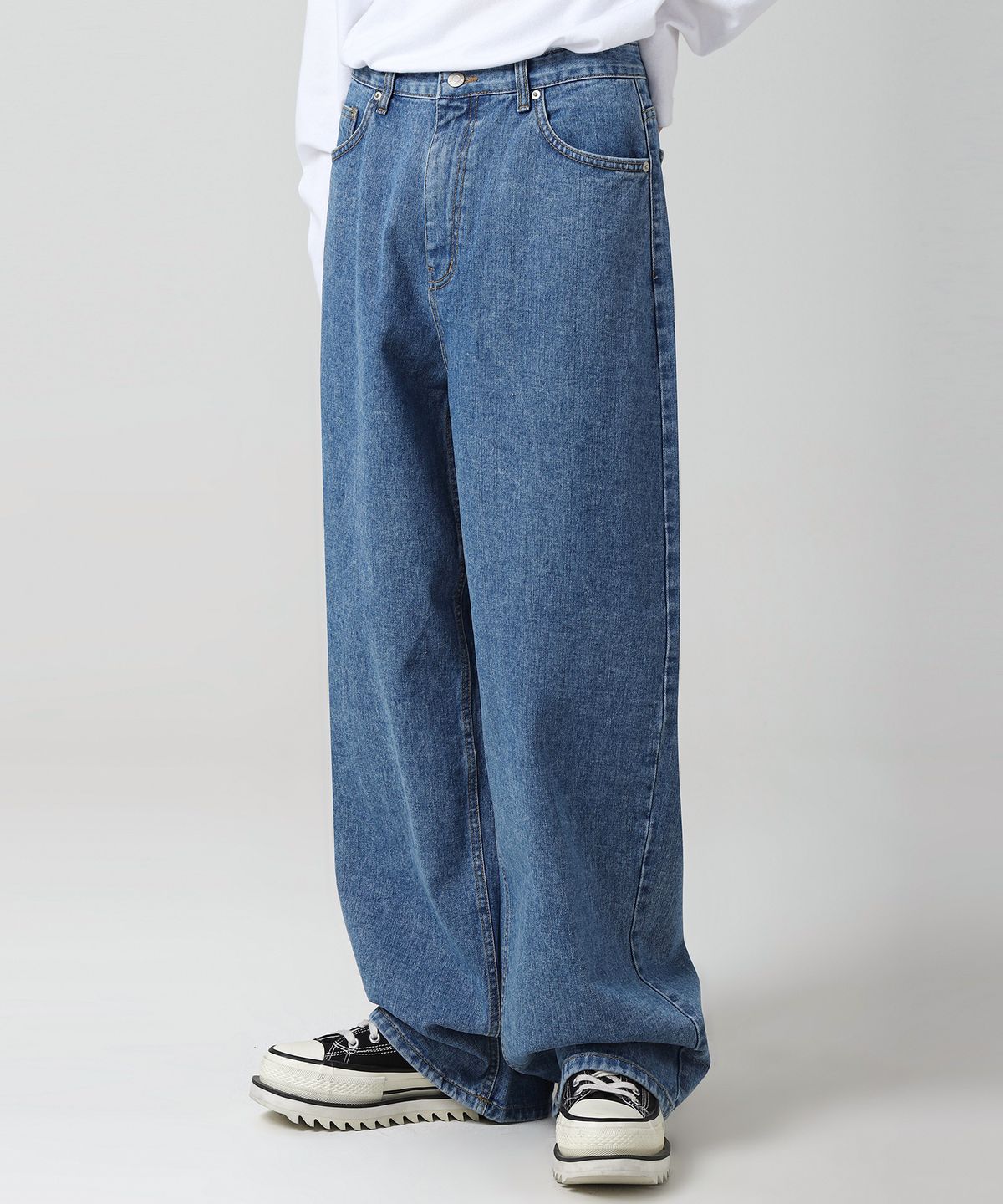 어반드레스(AVANDRESS) This is wide pants LIGHT BLUE