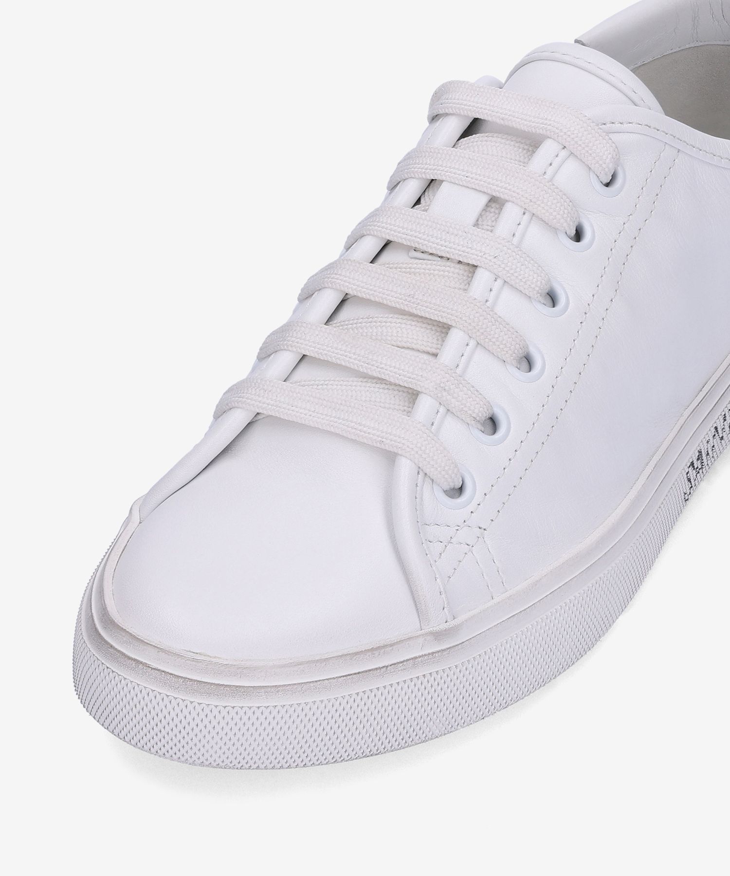 MUSINSA | SAINT LAURENT Malibu Leather Sneakers-White