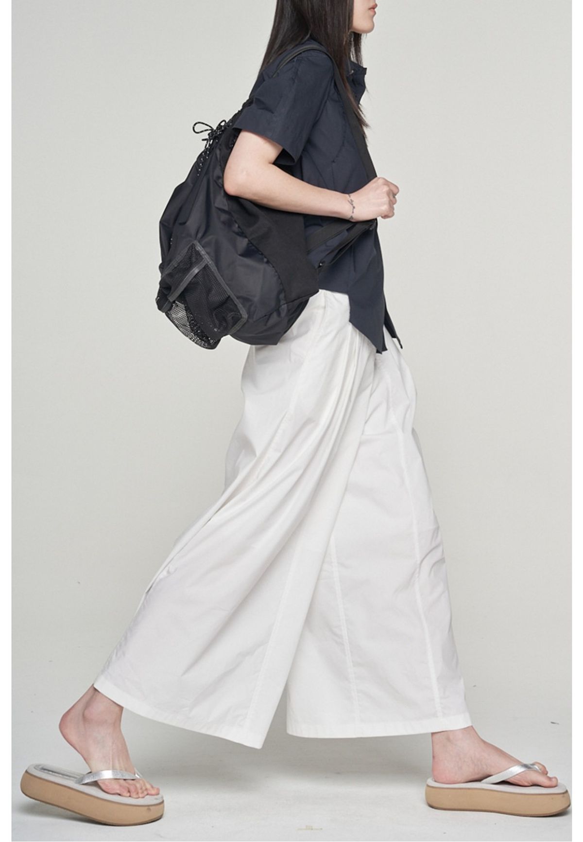 래코드(RECODE) Recyled Nylon Mesh Backback_RYBAS23805BKX