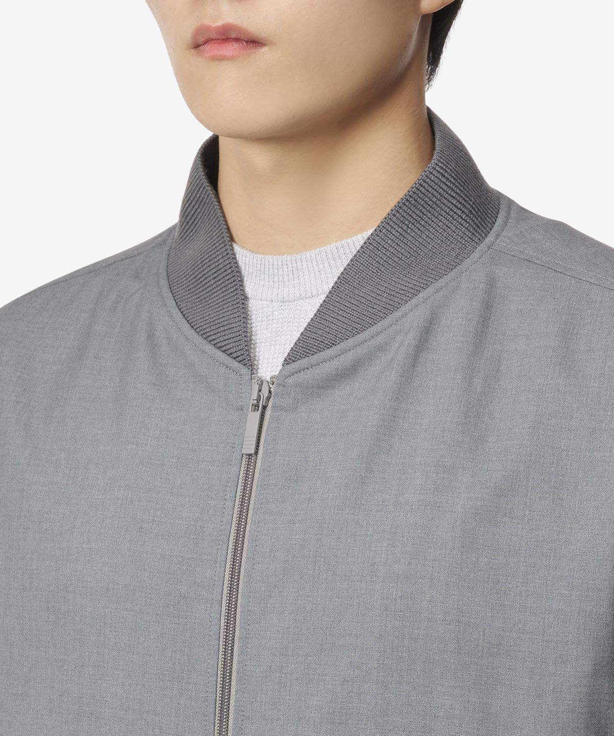 톰 브라운(THOM BROWNE) 4 바 봄버 재킷 - 그레이 / MJO030A06146035