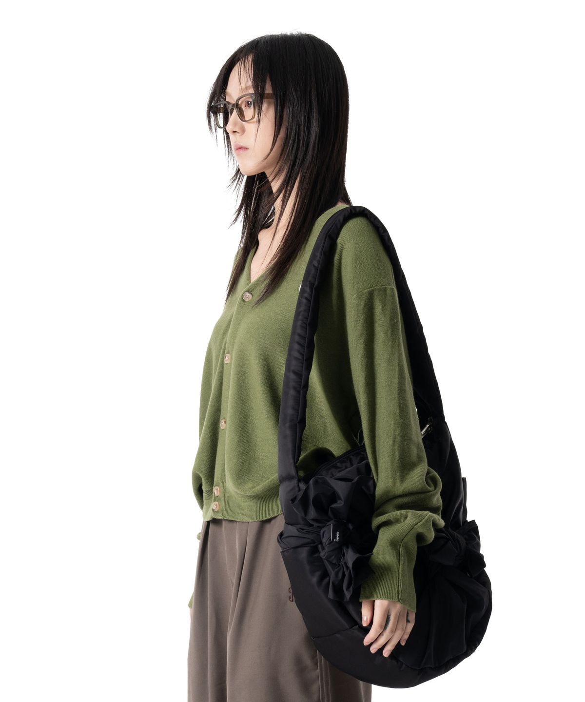 이우가마카라스(IUGAMAKARAS) Short Wappen Cardigan (Green)