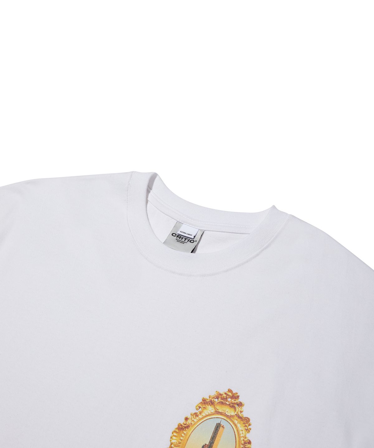 크리틱(CRITIC) Skyscraper Badge T-Shirts White