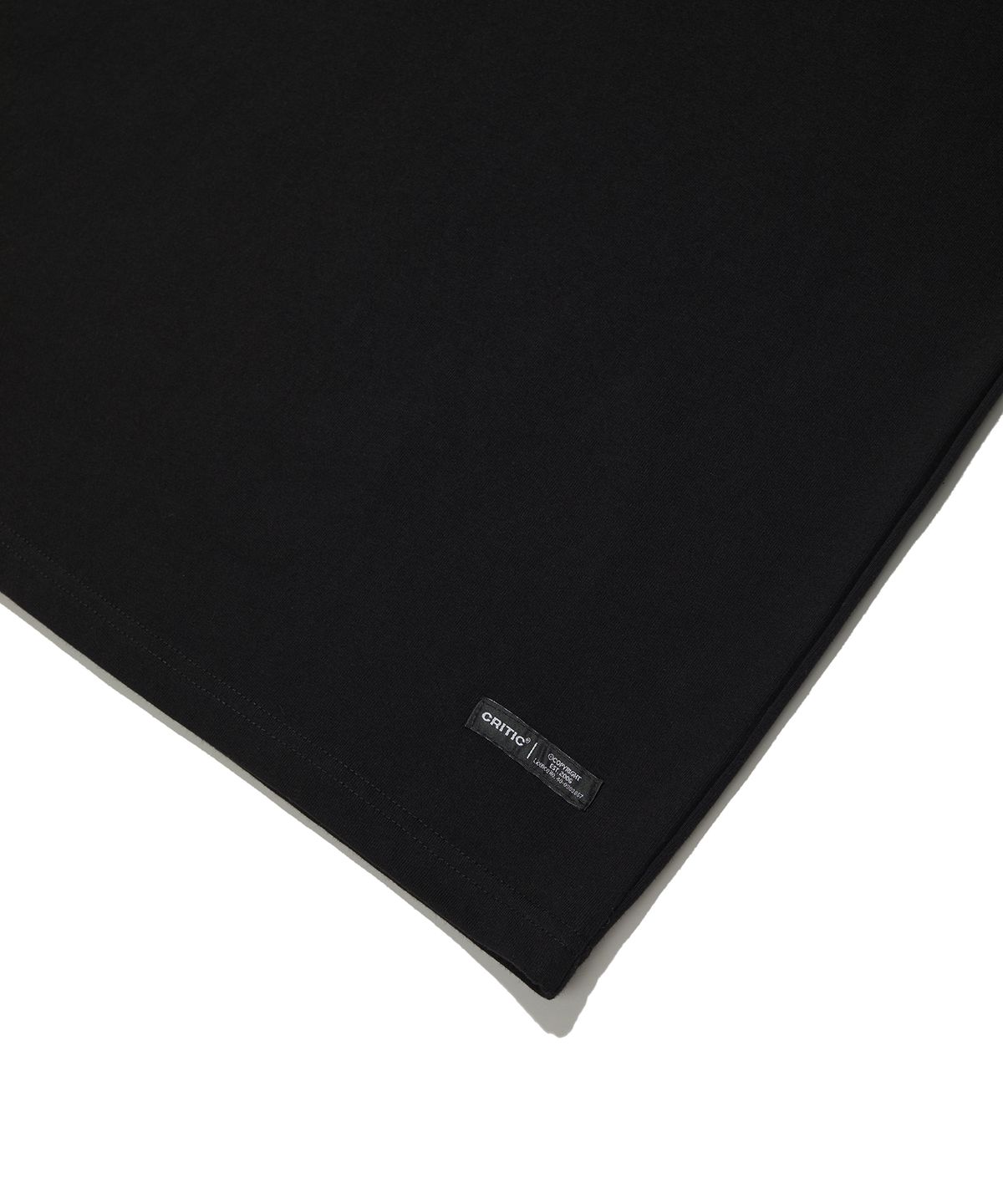 크리틱(CRITIC) Skyscraper Badge T-Shirts Black