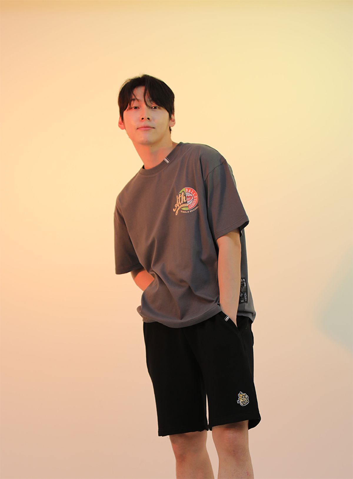 비볼드비쿨(BEBOLD BECOOL) 반반[T-Shirt]
