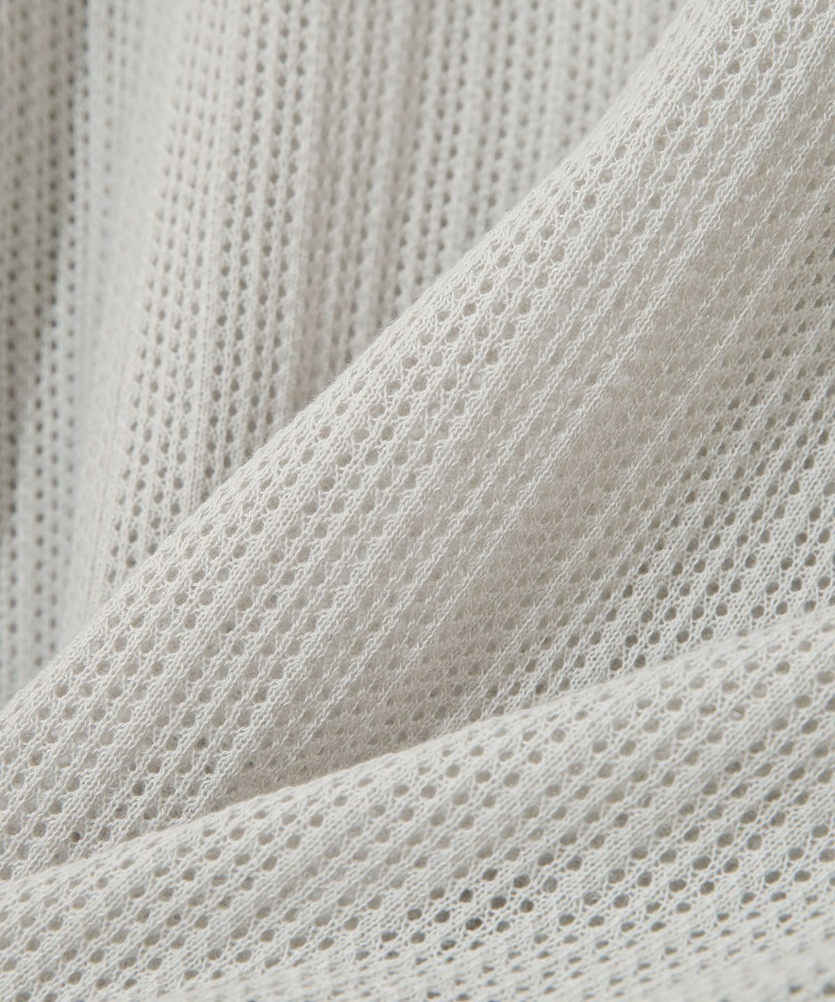 예일(YALE) MESH CREWNECK KNIT GREEN BEIGE
