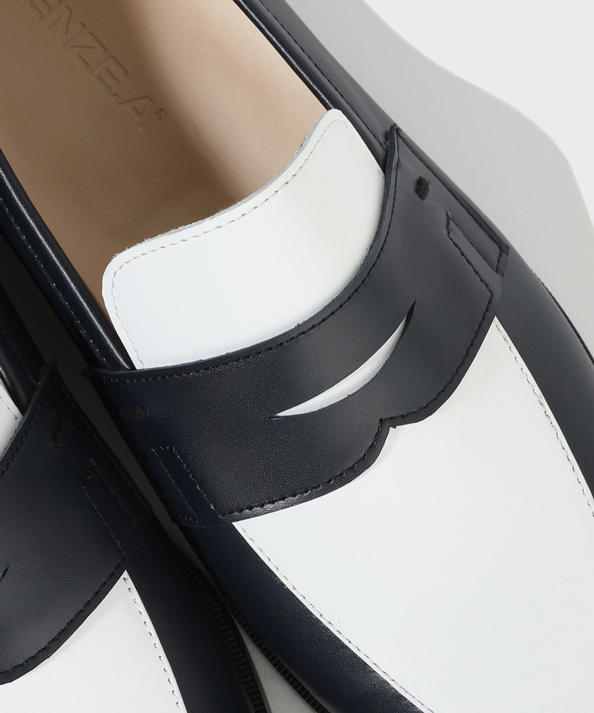 피렌체 아뜨리에(FIRENZE ATELIER) 산토리니 마린 스펙테이터 페니로퍼 4051 [CREAM WHITE+NAVY]