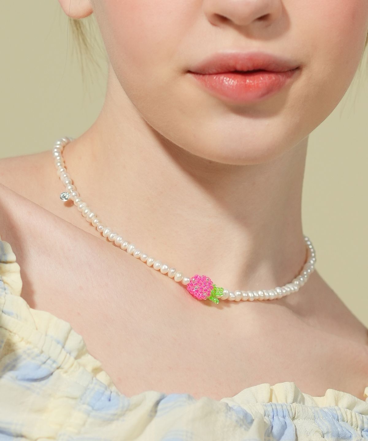 봉보(BONBEAU) Juicy fresh water pearl Necklace 컬러 비즈 과일 팬던트 담수진주 목걸이