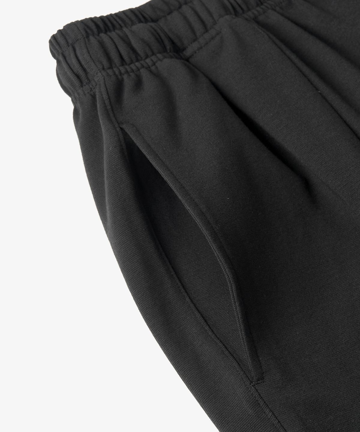 토피(TOFFEE) 원턱 하프 스웻 팬츠 (BLACK)