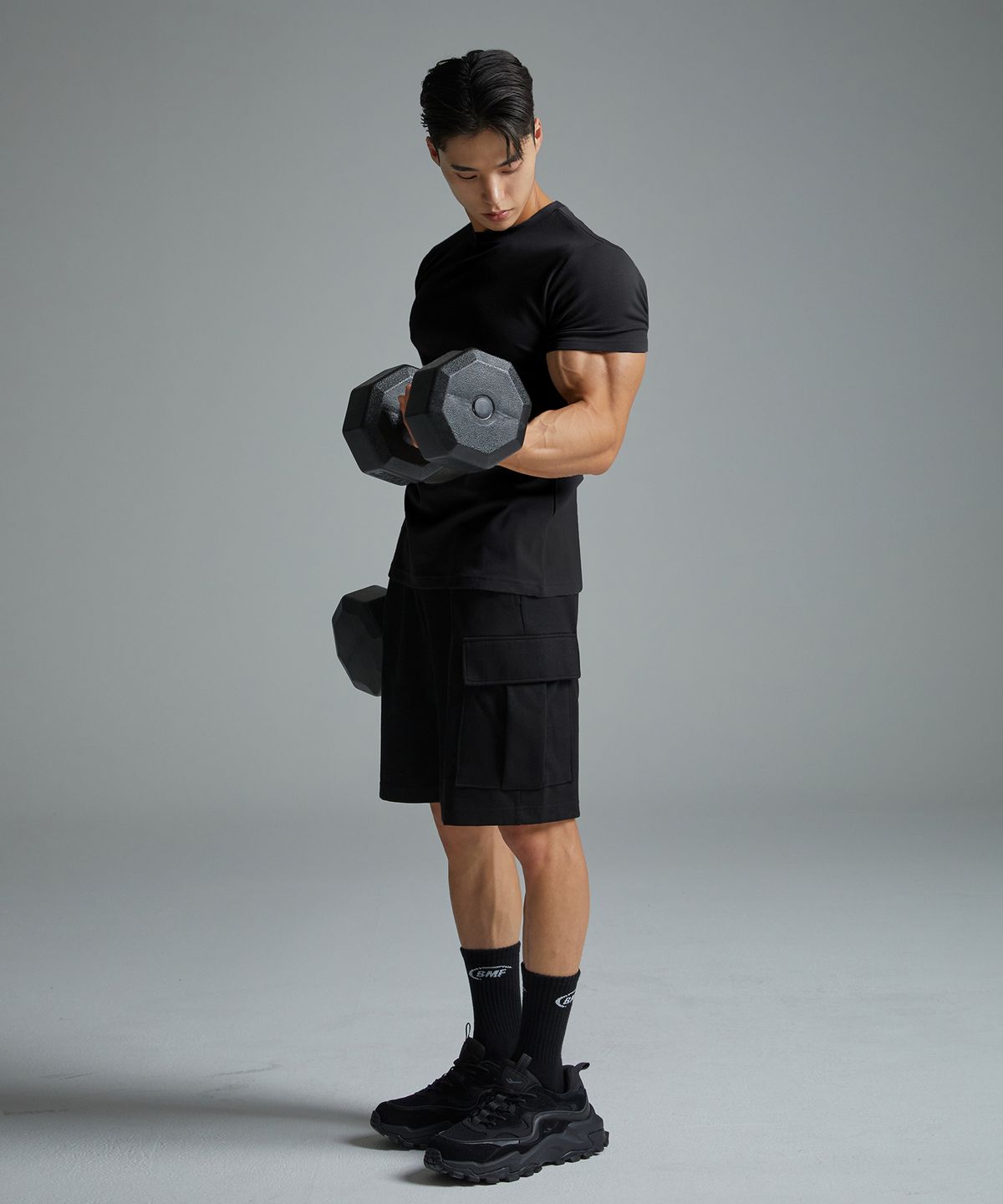 블랙몬스터핏(BLACK MONSTER FIT) 코튼 폴리 하프 슬리브 (BLACK) / BM230106