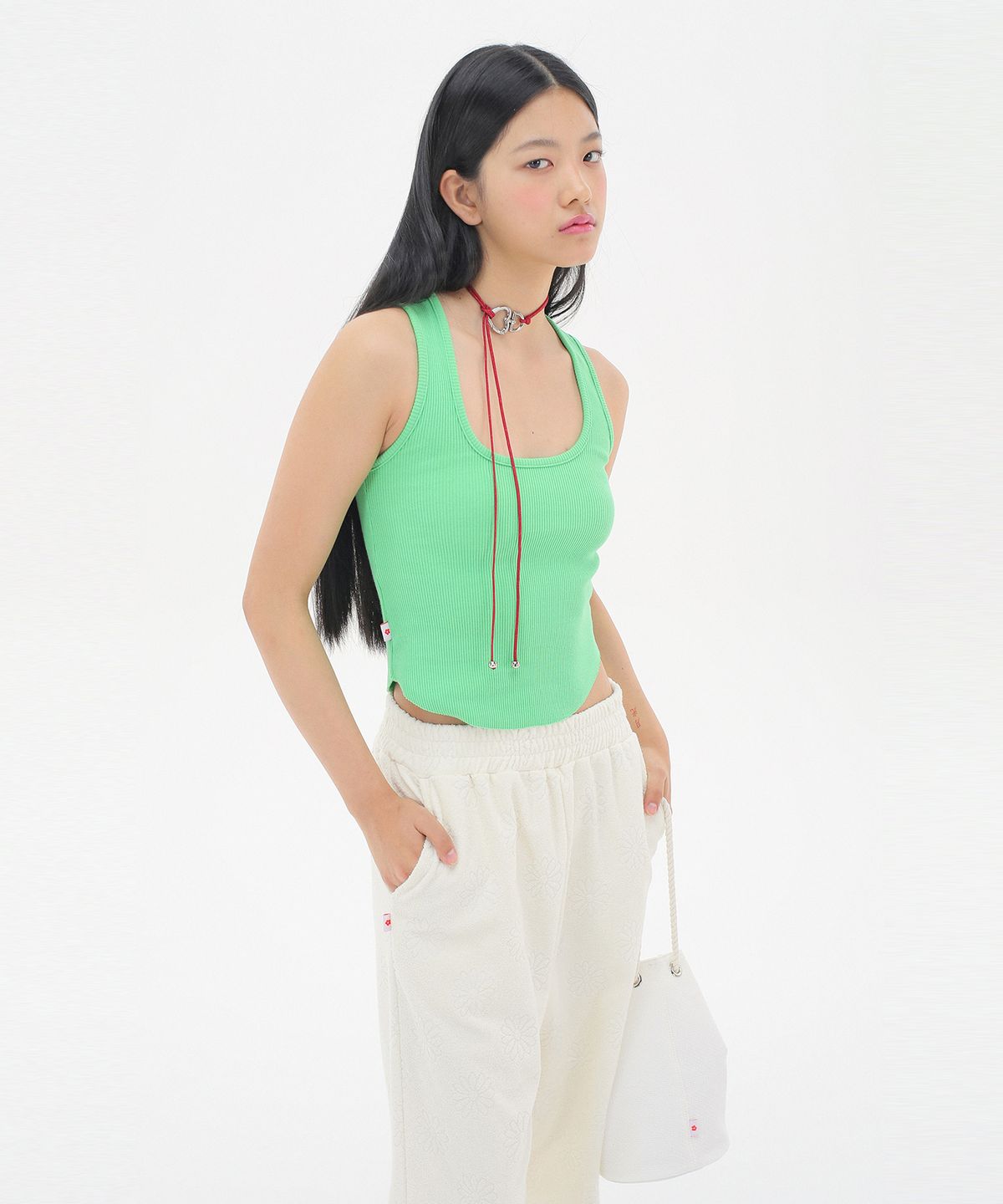 준준스페이스(JUNEJUNE SPACE) Heart String Necklace_Red(하트 스트링 목걸이_레드)