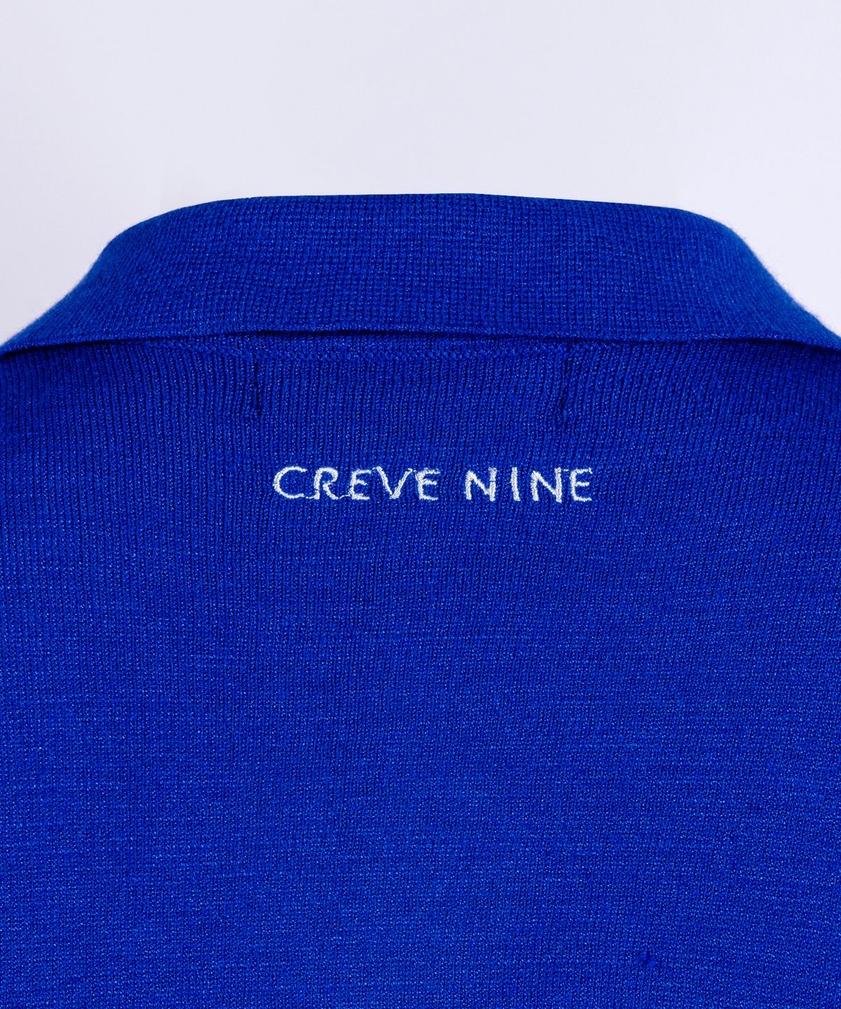크리브나인(CREVE9) 카프리 루즈핏 반팔니트R/BL
