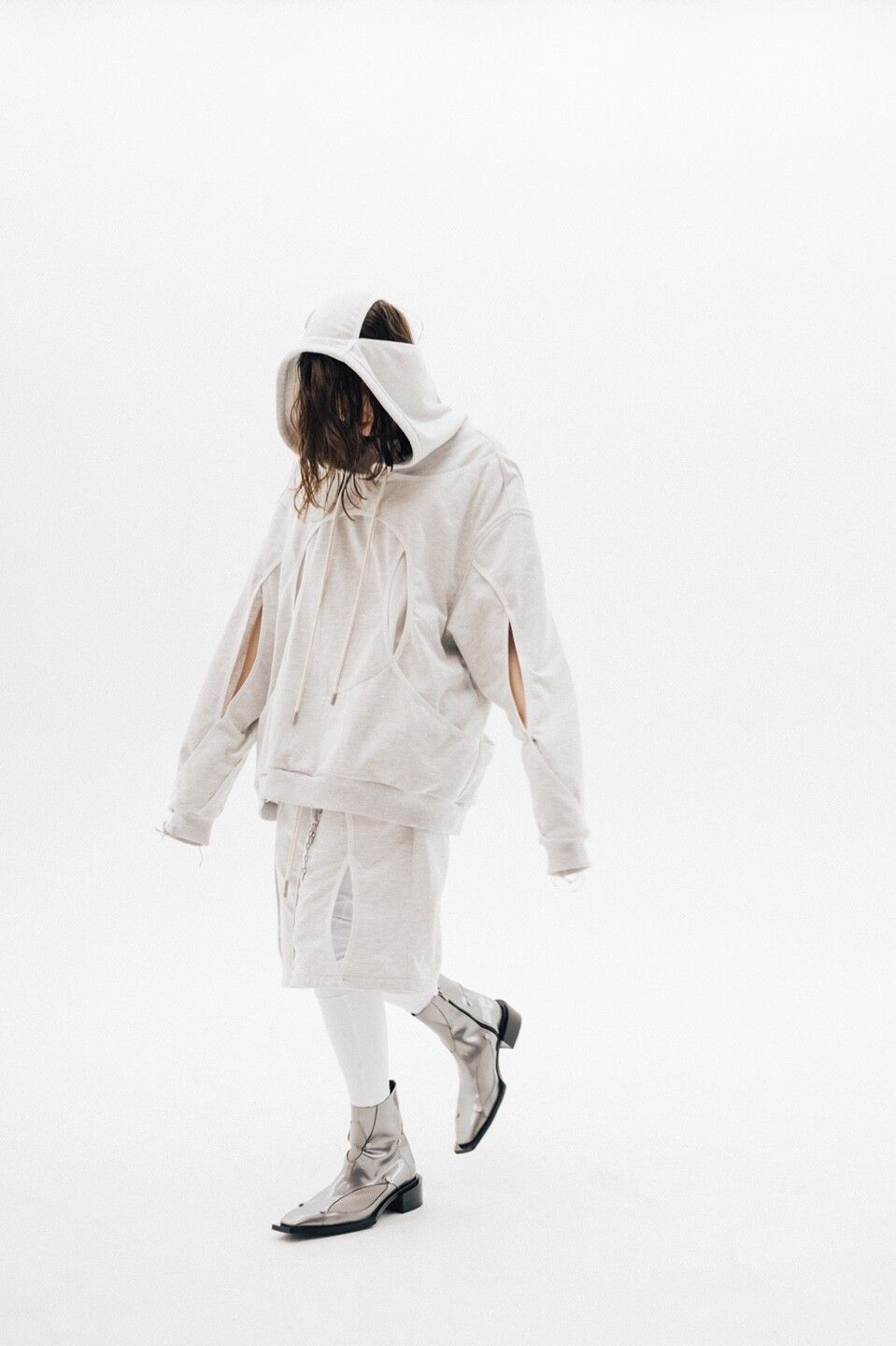 MUSINSA公式 | SURGERY surgery curve layered hoodie white melange