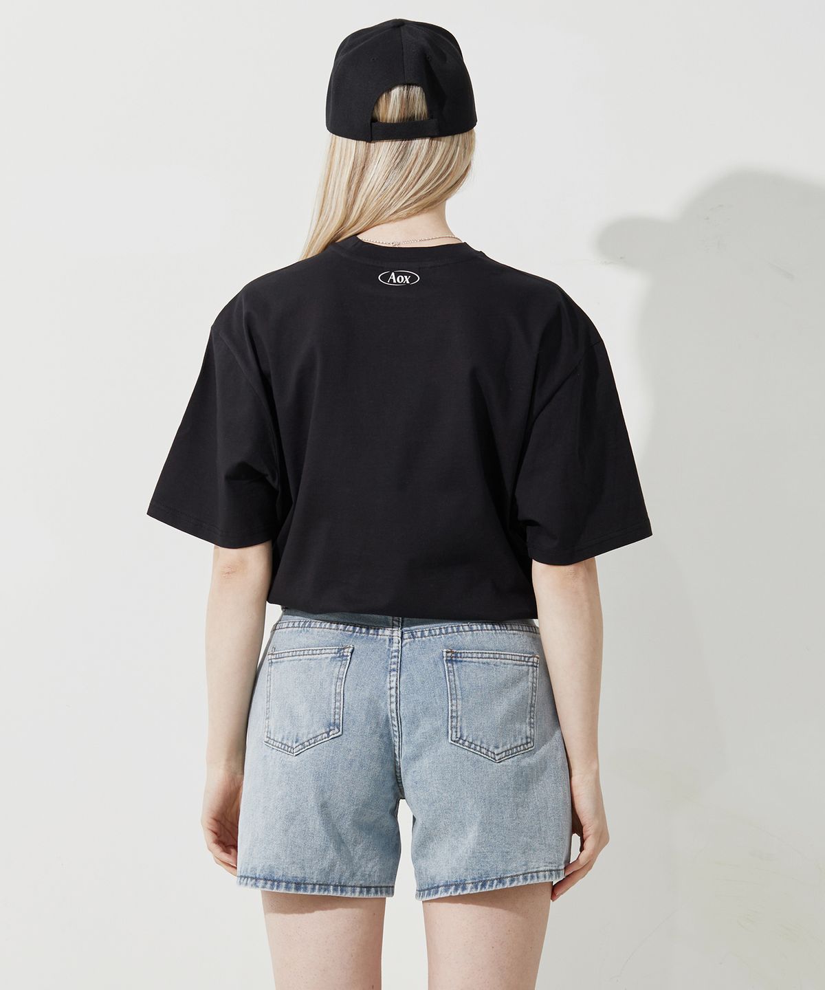 에이오엑스(AOX) Silver Apple T-shirt (Black)