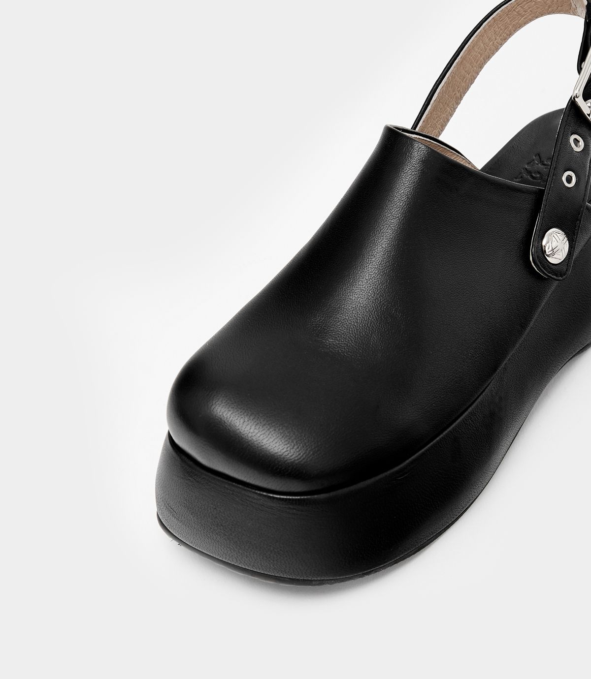 톤노22(TONNO22) [Women]Clo-Black