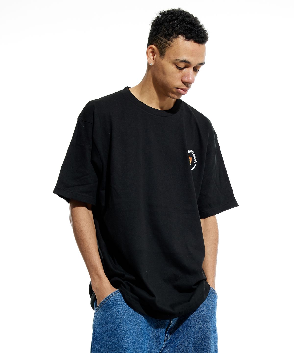 크림소다랩(CREAM SODA LAB) LAB CRL 파쿠 서클 로고 반팔티 블랙