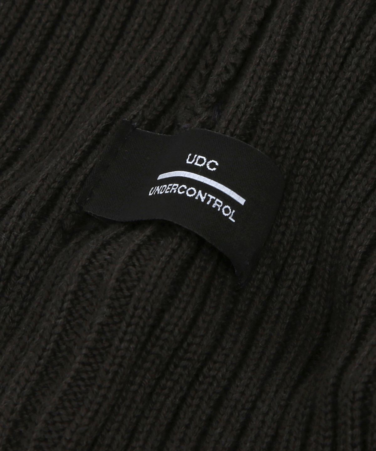 언더컨트롤(UNDERCONTROL) 사계절 얇은 롱비니 코튼 니트 남녀공용 로고 비니 모자 BEANIE / CROSS BOX LOGO / R CHARCOAL