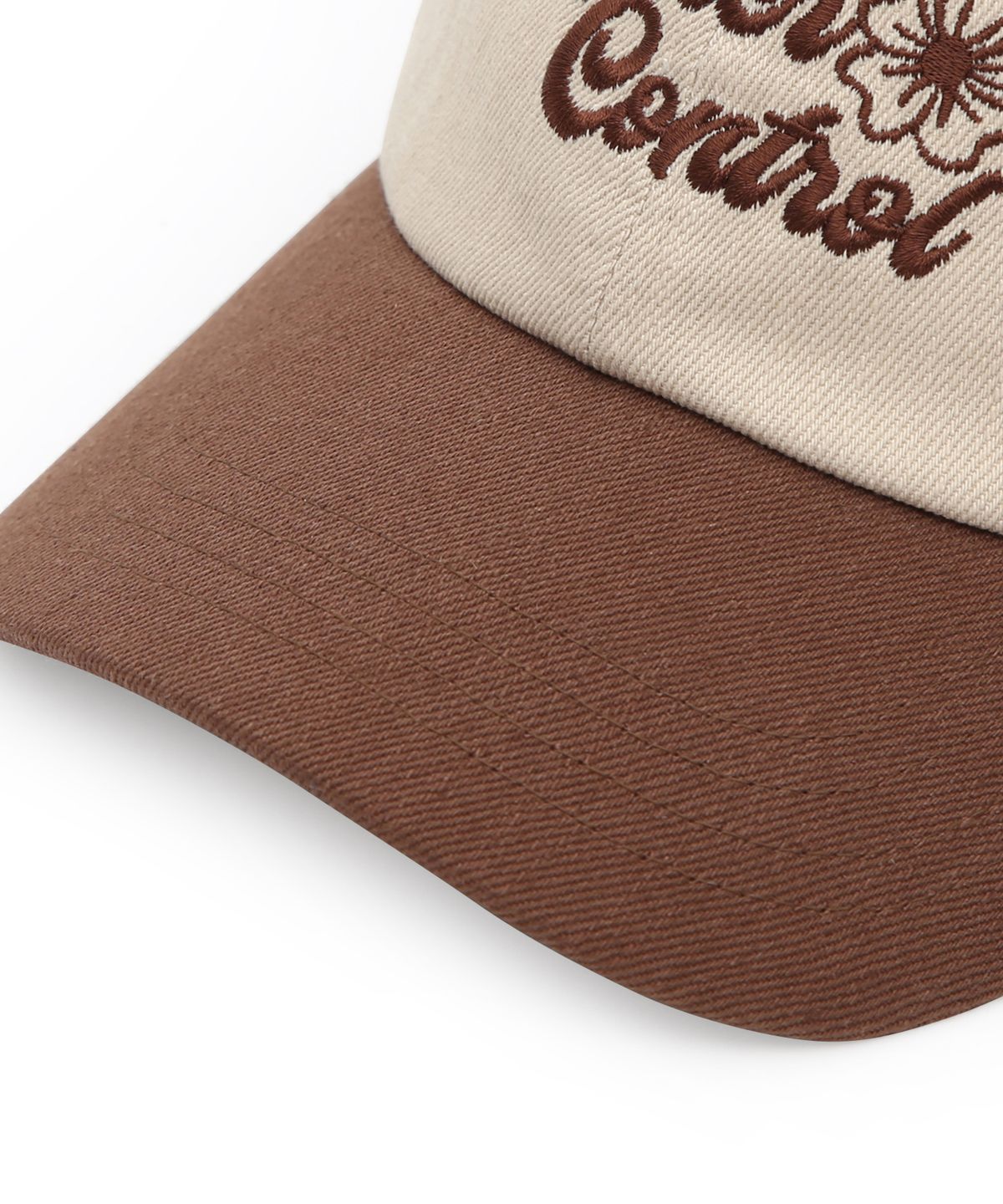 언더컨트롤(UNDERCONTROL) 사계절 워싱 코튼 배색 소프트탑 로고 볼캡 남녀공용 야구모자 FLORAL SCRIPT / WASHED B B / BROWN