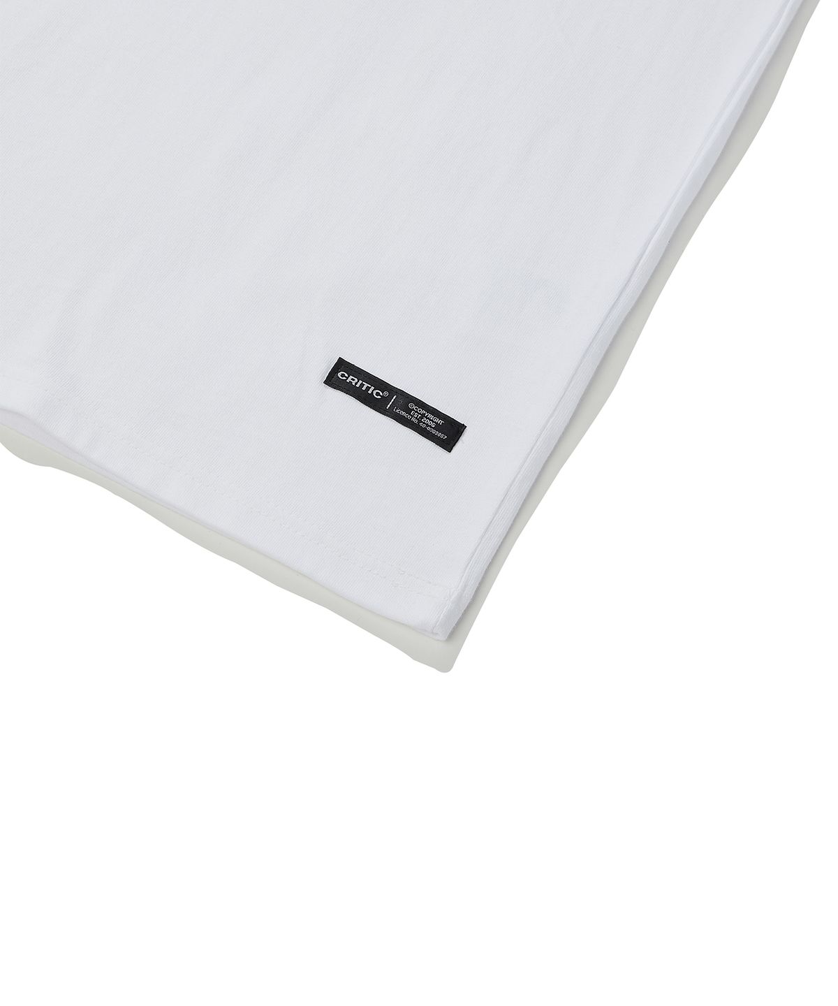 크리틱(CRITIC) Stitch Wave T-Shirts White