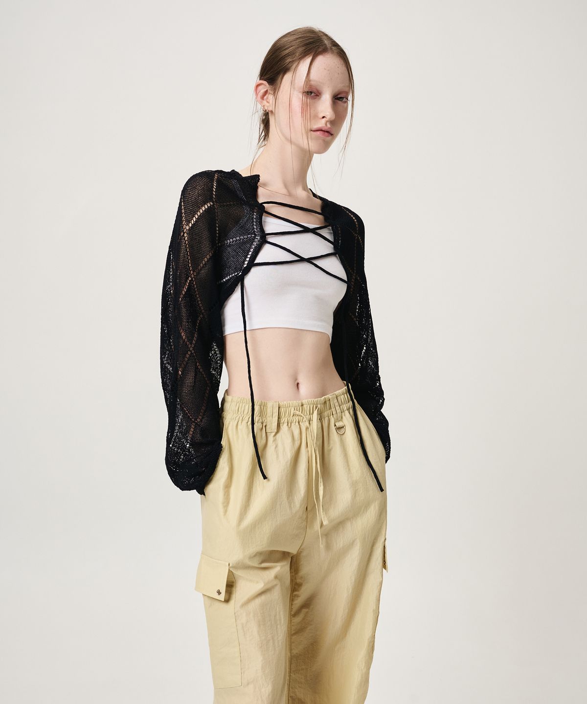 에트몽(ETMON) Eyelet Pocket 2-Way Cargo Pants, Yellow Beige