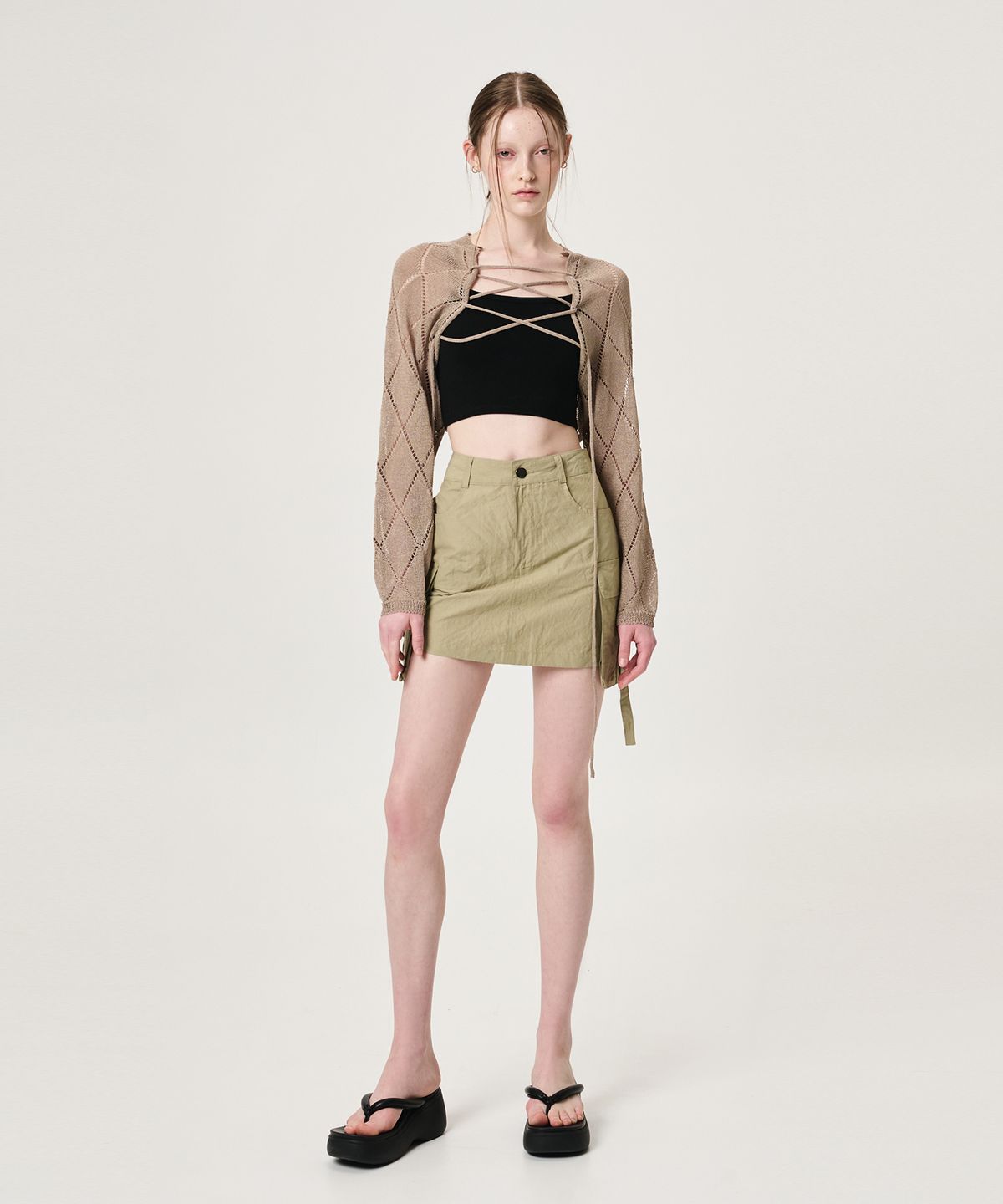 에트몽(ETMON) Strap Cargo Mini Skirt, Khaki