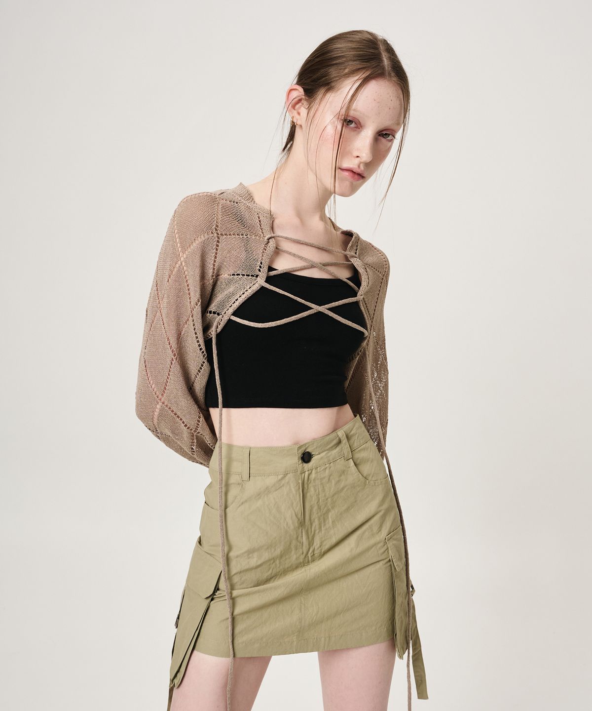 에트몽(ETMON) Strap Cargo Mini Skirt, Khaki