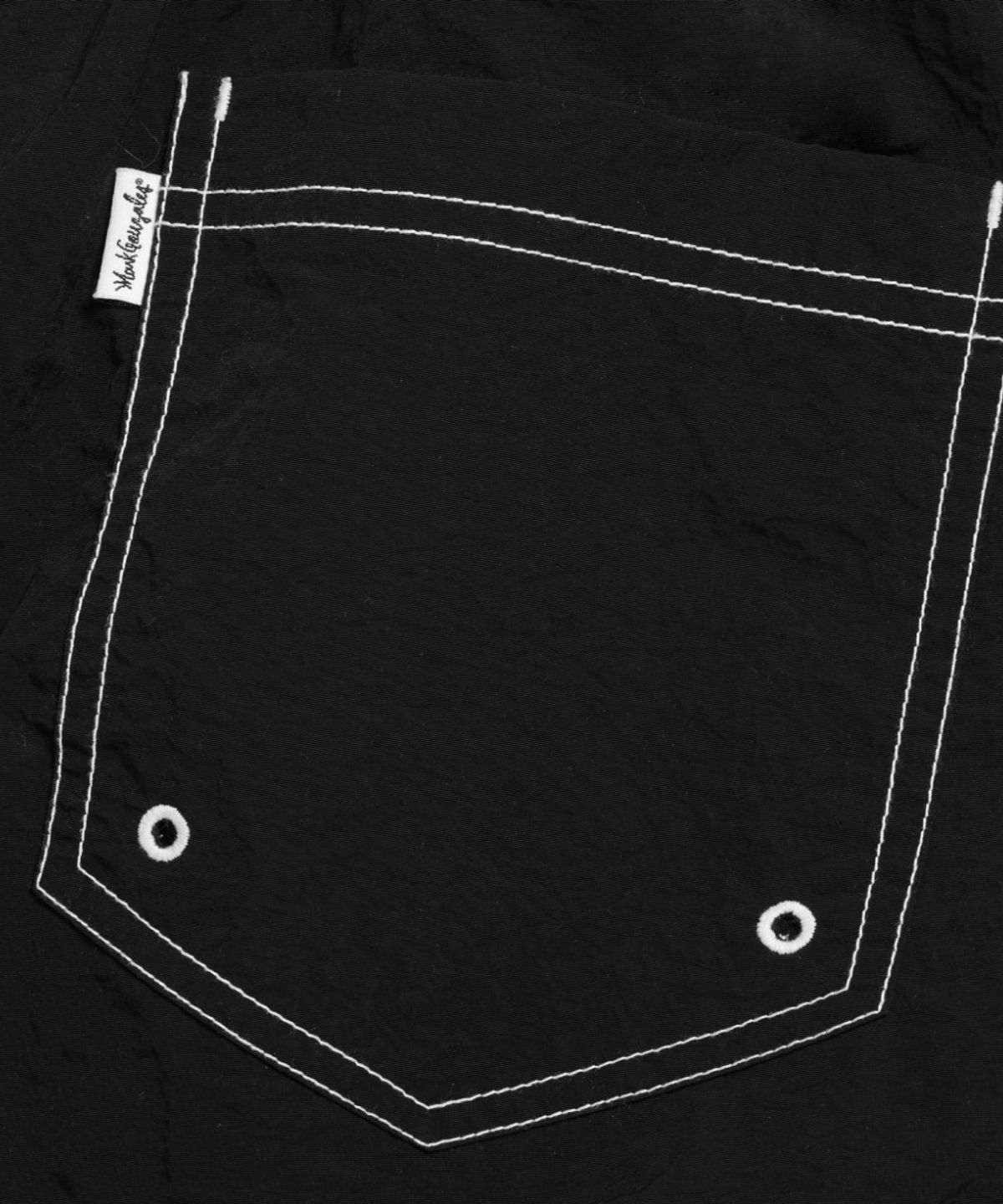마크곤잘레스(MARK GONZALES) NYLON STITCH DETAIL SHORT - BLACK