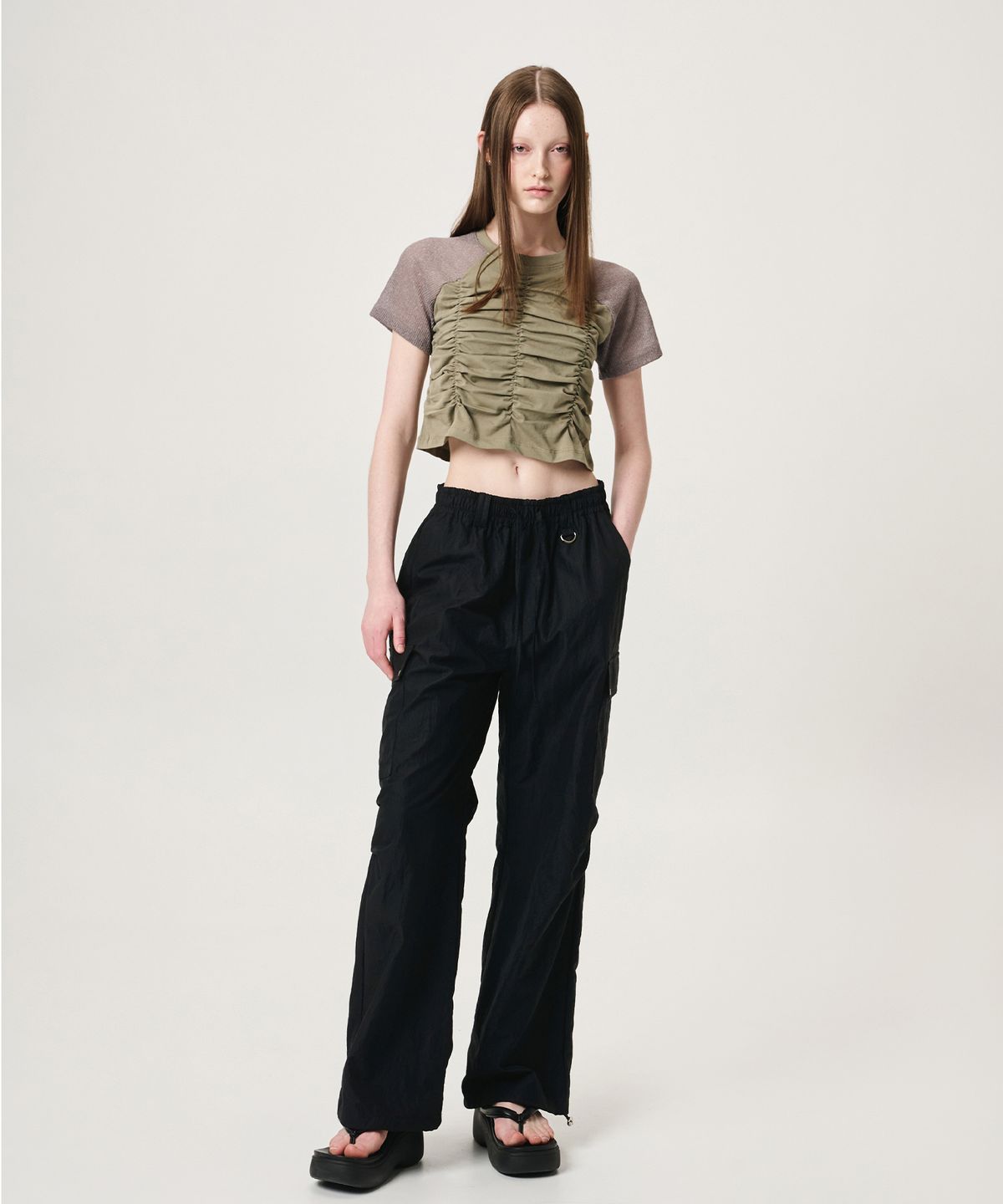 에트몽(ETMON) Knit Sleeve Shirring T-Shirt, Khaki