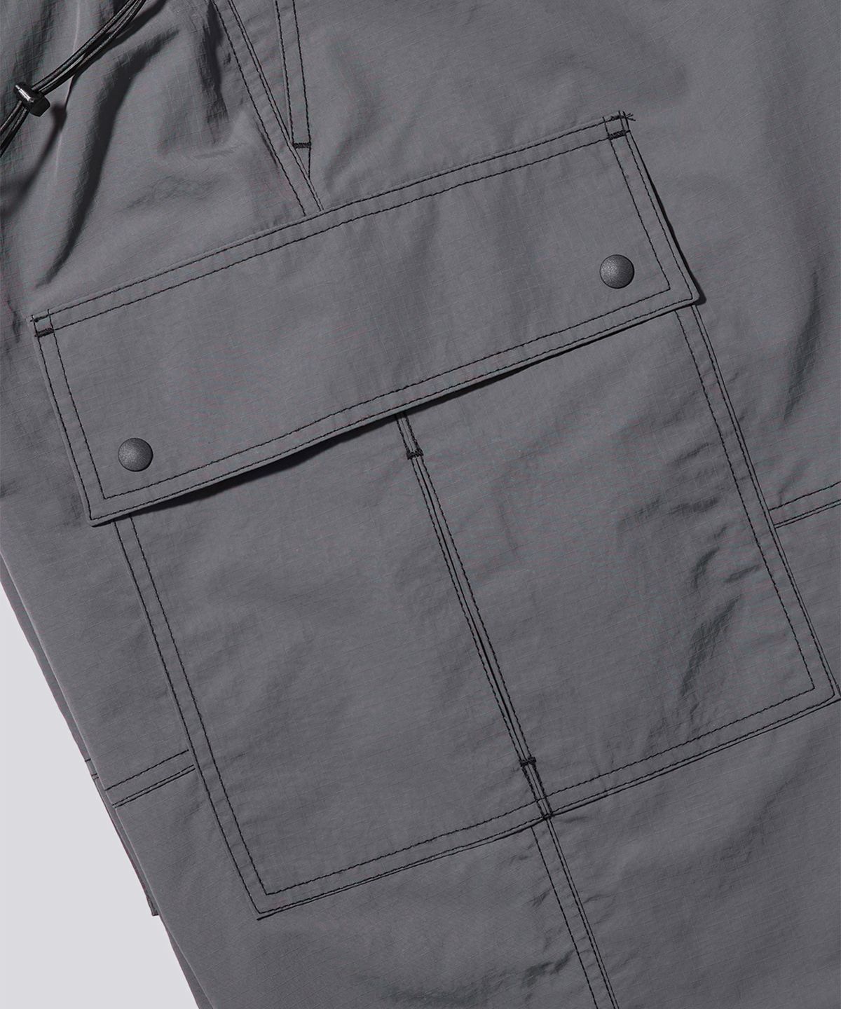 더블유엠씨(WMC) 립스탑 지퍼 카고팬츠_CHARCOAL GREY