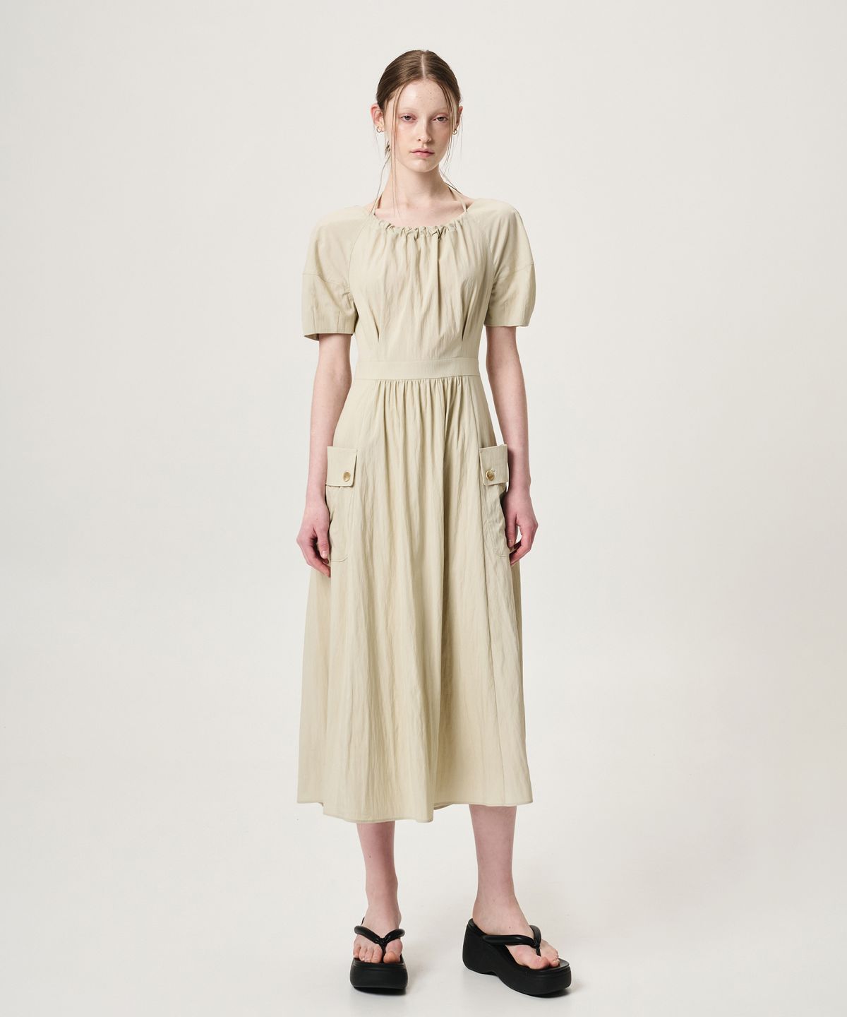 에트몽(ETMON) Neck String Pocket Dress, Light Khaki
