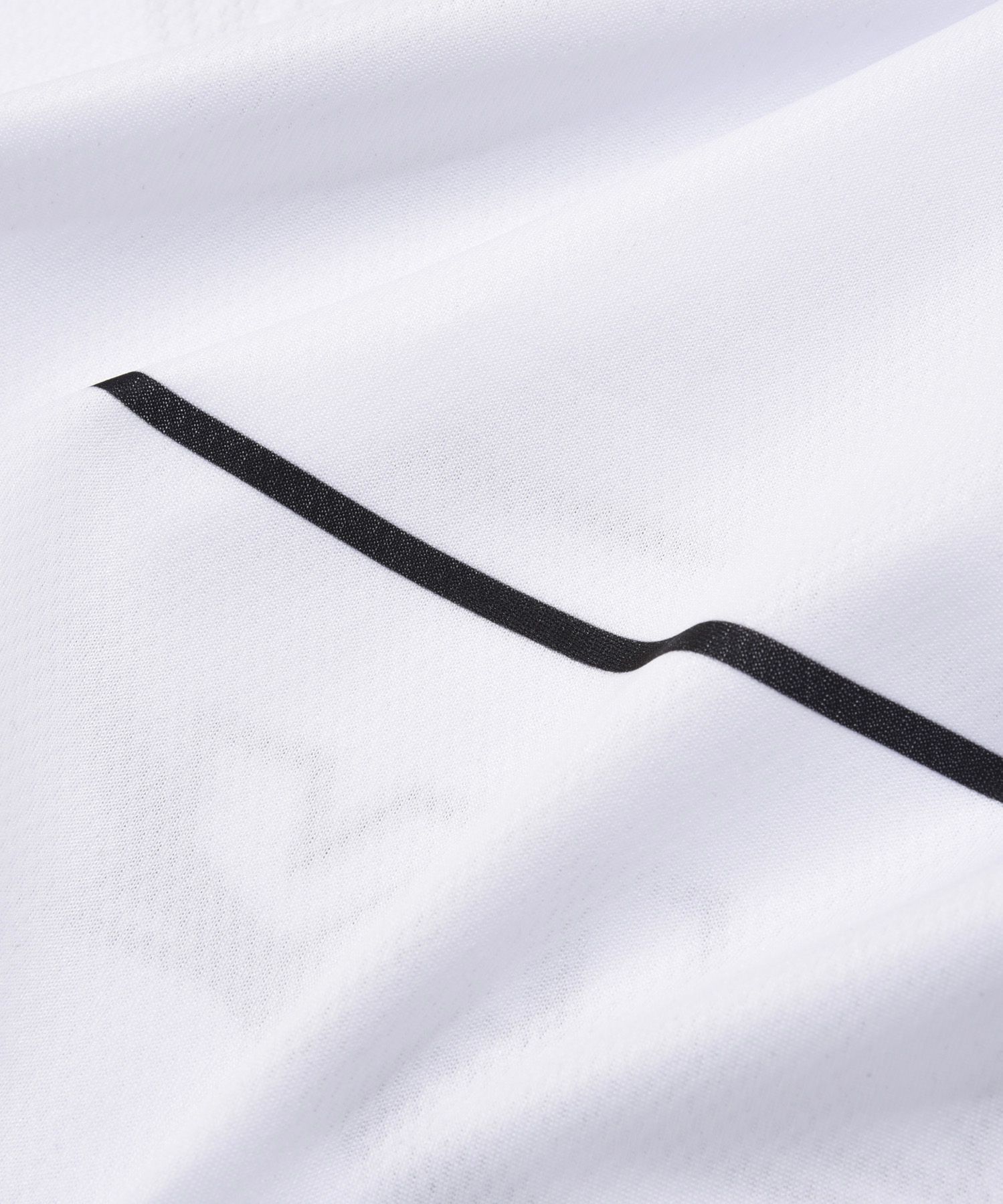 MUSINSA | RETRIEVER CLUB HOWLING SOCCER JERSEY [WHITE]