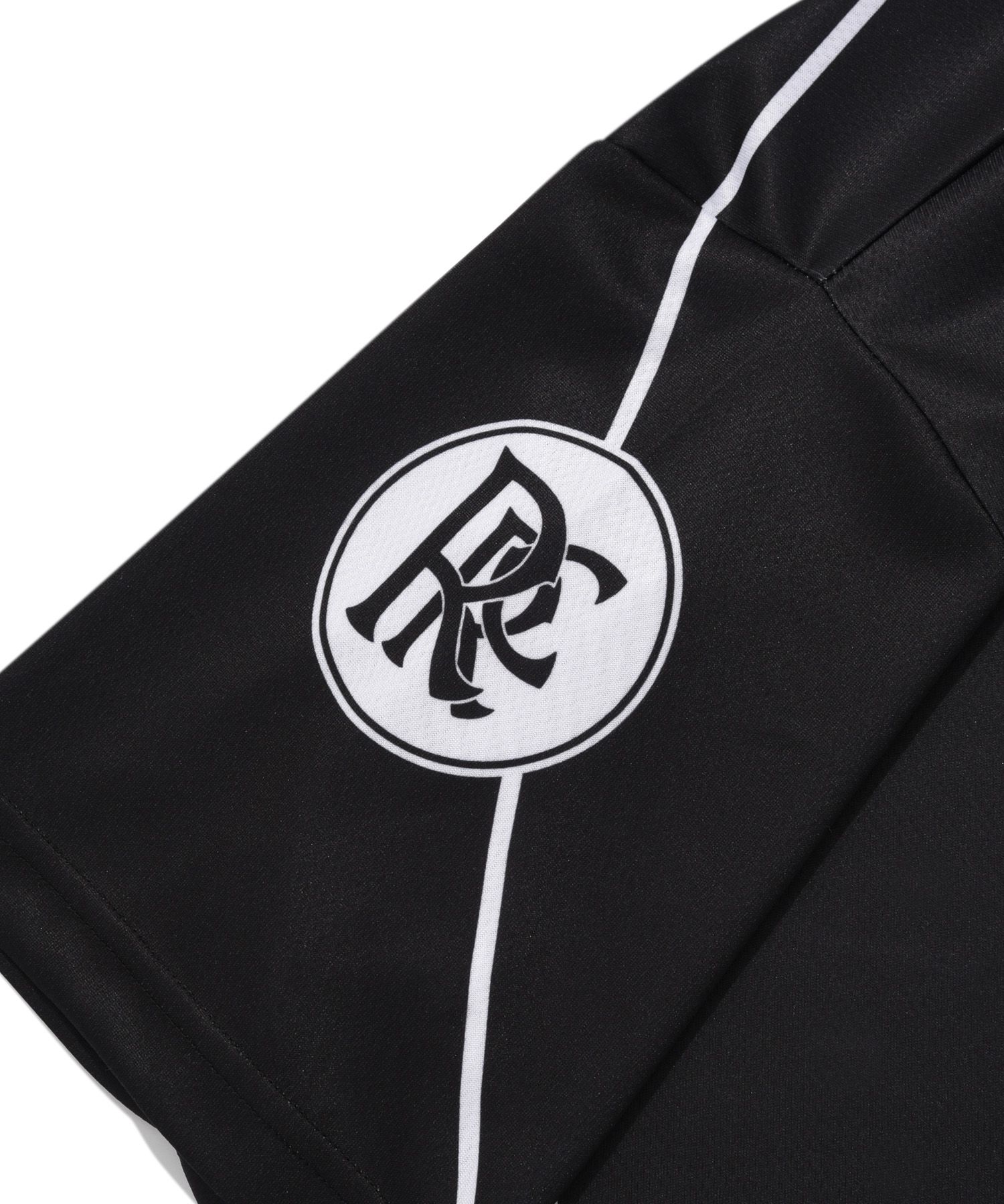 MUSINSA | RETRIEVER CLUB HOWLING SOCCER JERSEY [BLACK]