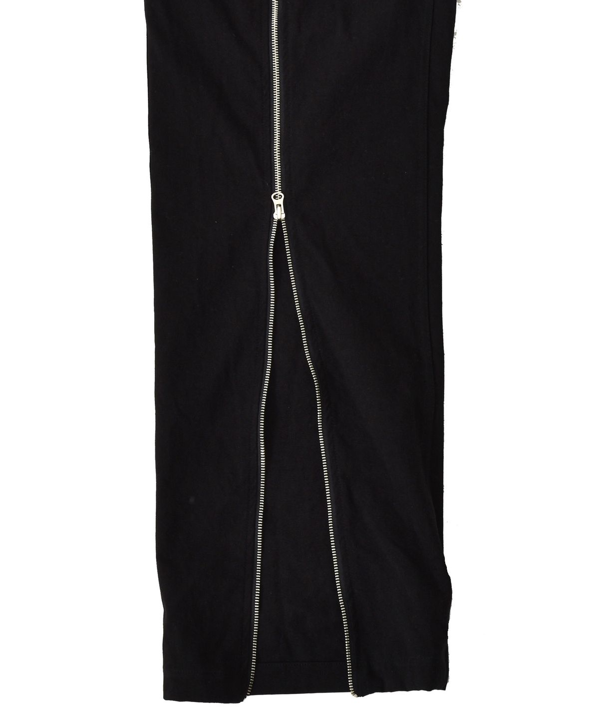 프리키쉬빌딩(FREAKISH BUILDING) FENCE SWING DENIM MINI SKIRT (BLACK)