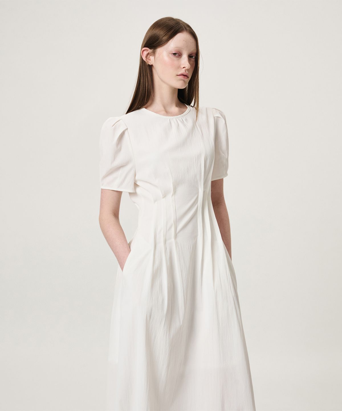 에트몽(ETMON) Waist Pintuck Dress, White