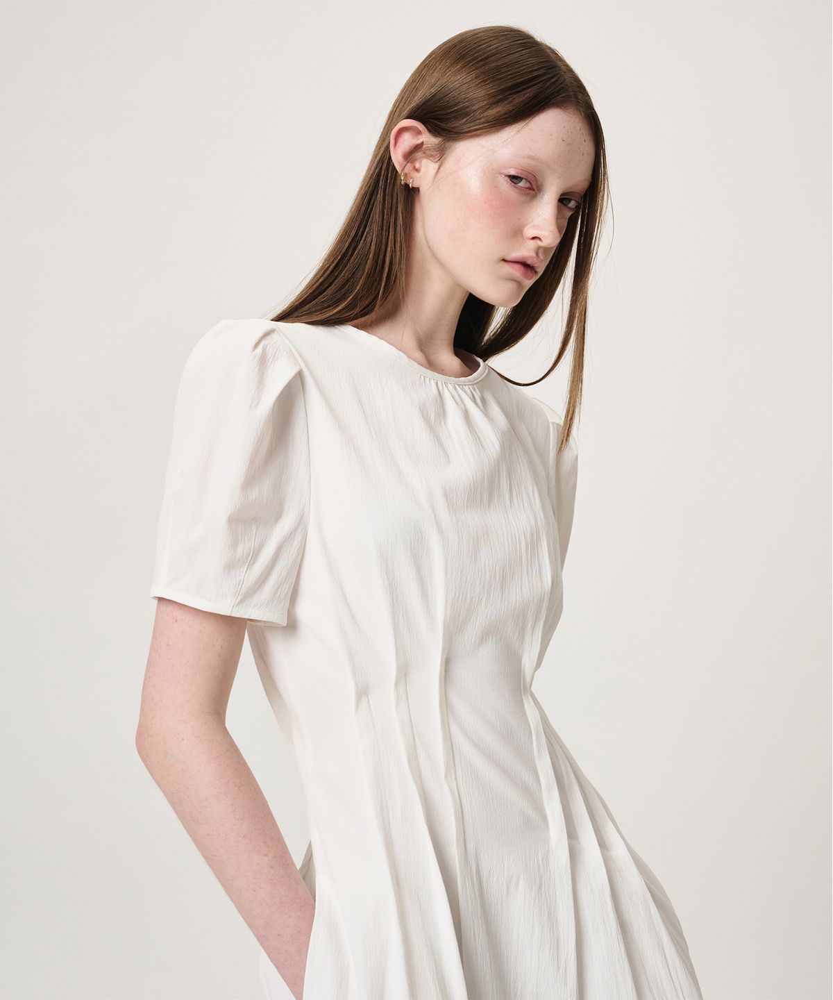 에트몽(ETMON) Waist Pintuck Dress, White